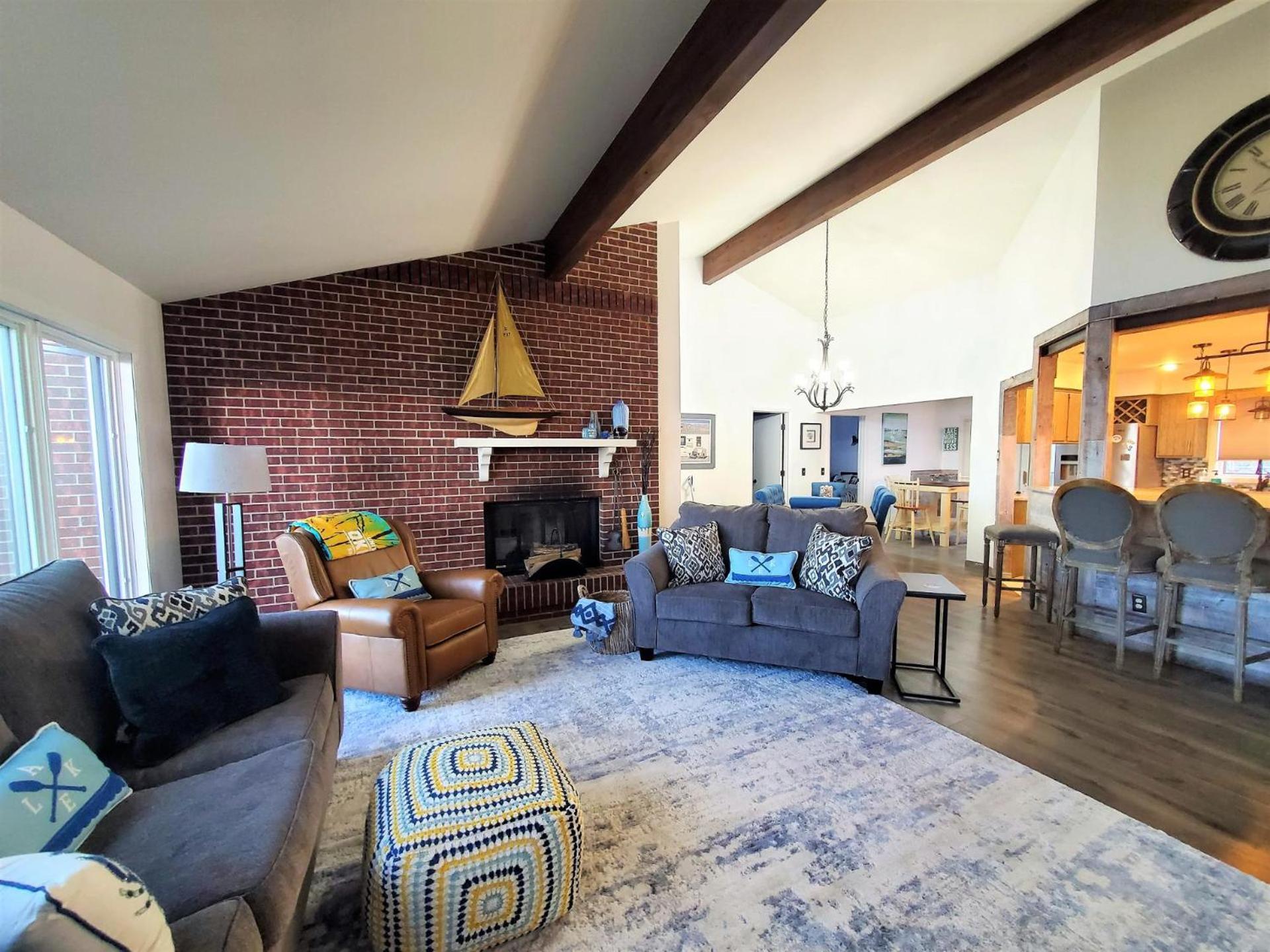 Sandy Beach Retreat on Big Spirit Lake