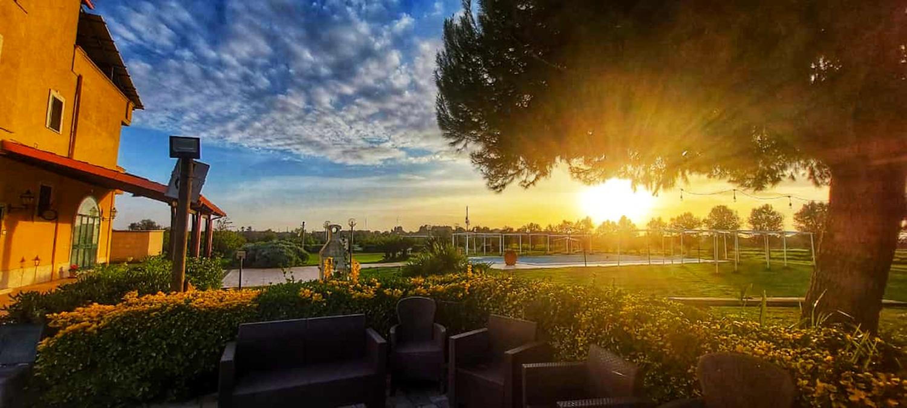 Comfortable bungalow in Lizzano with shared pool view 3
