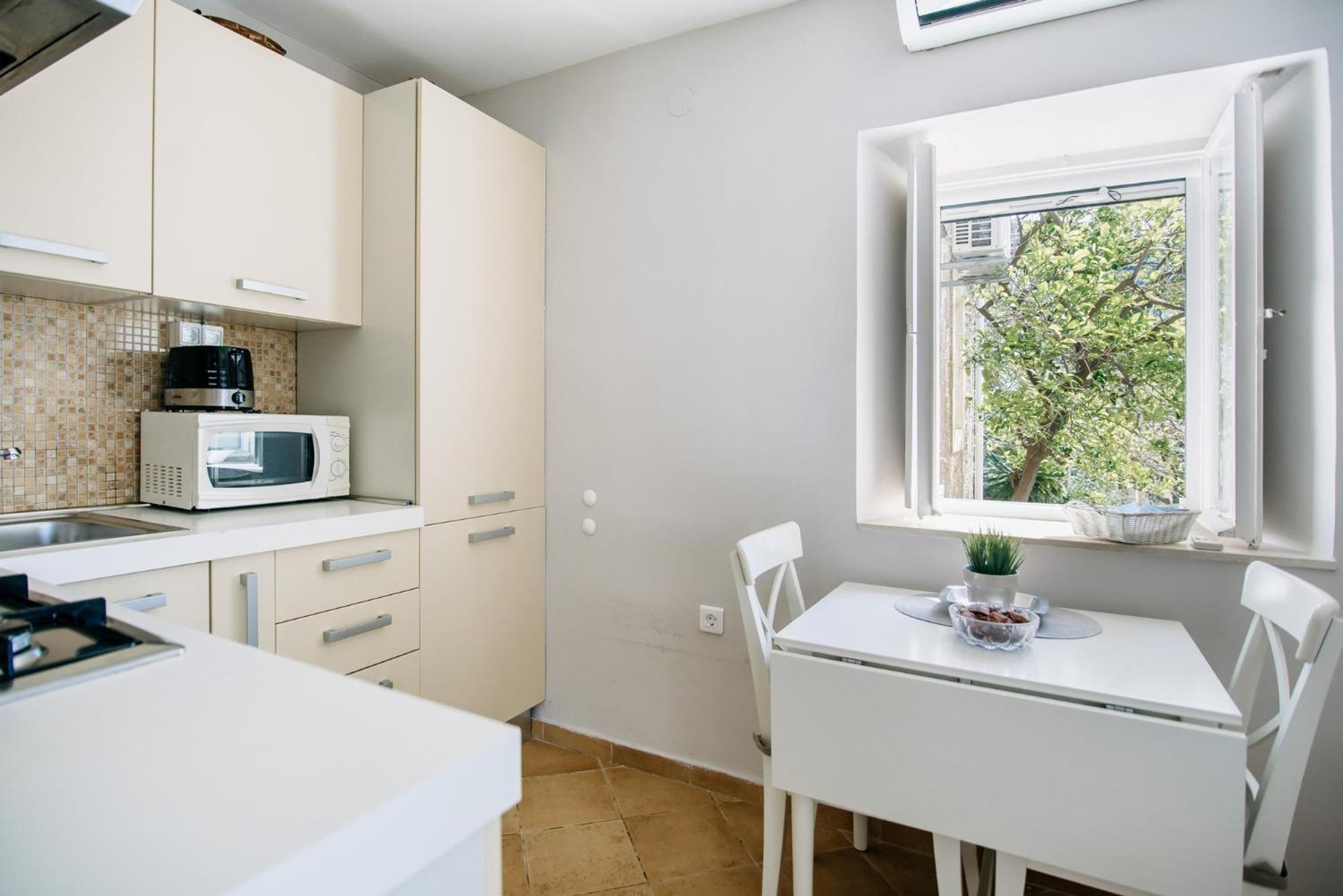 SEA PEARL APARTMENTS by DuHomes