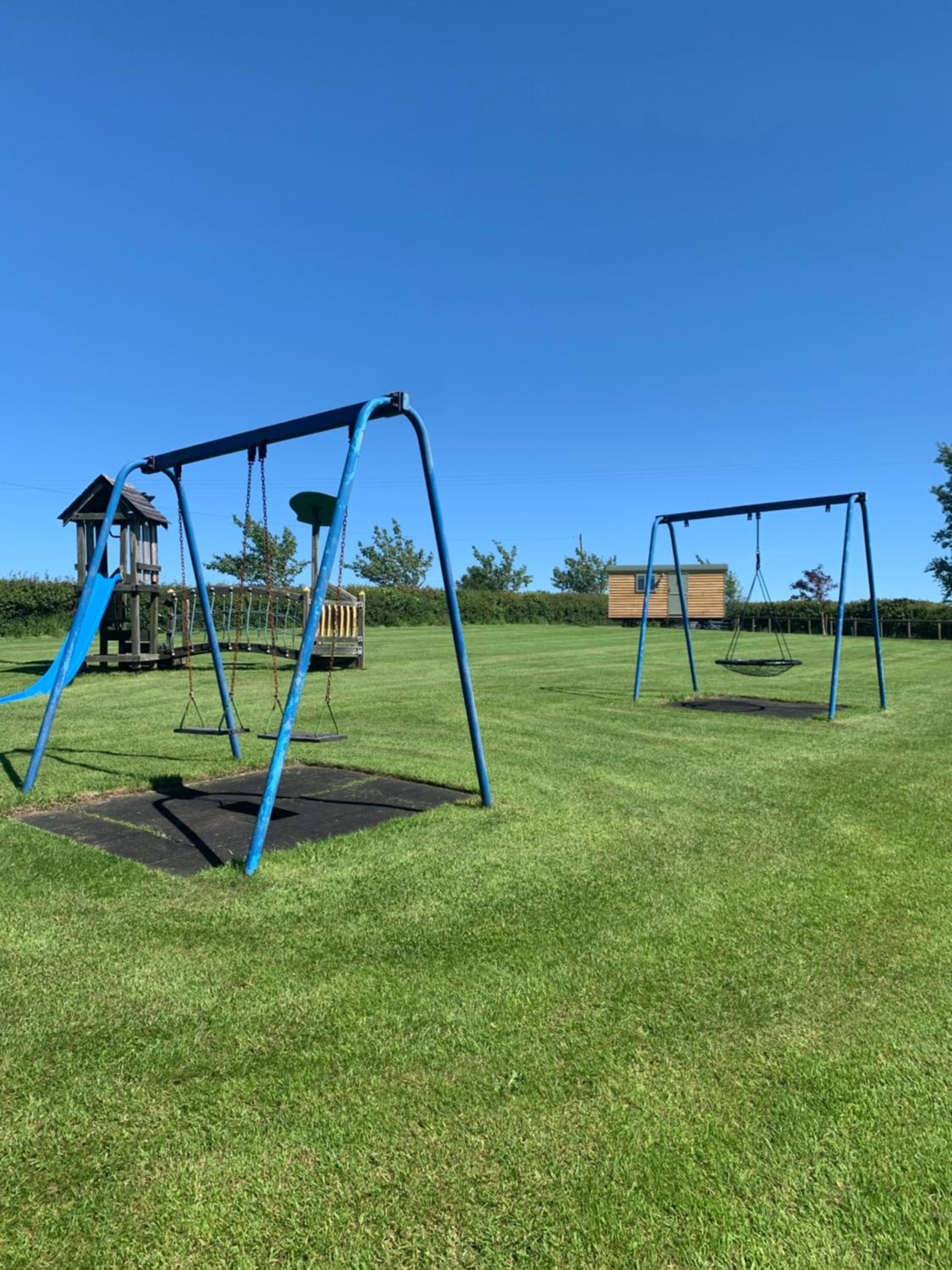 Hotel The Woolly Sheep Shepherd Huts - Image 1