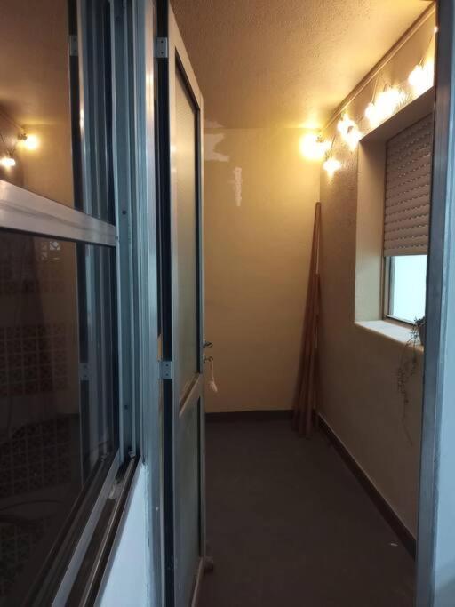 Departamento sobre la costanera