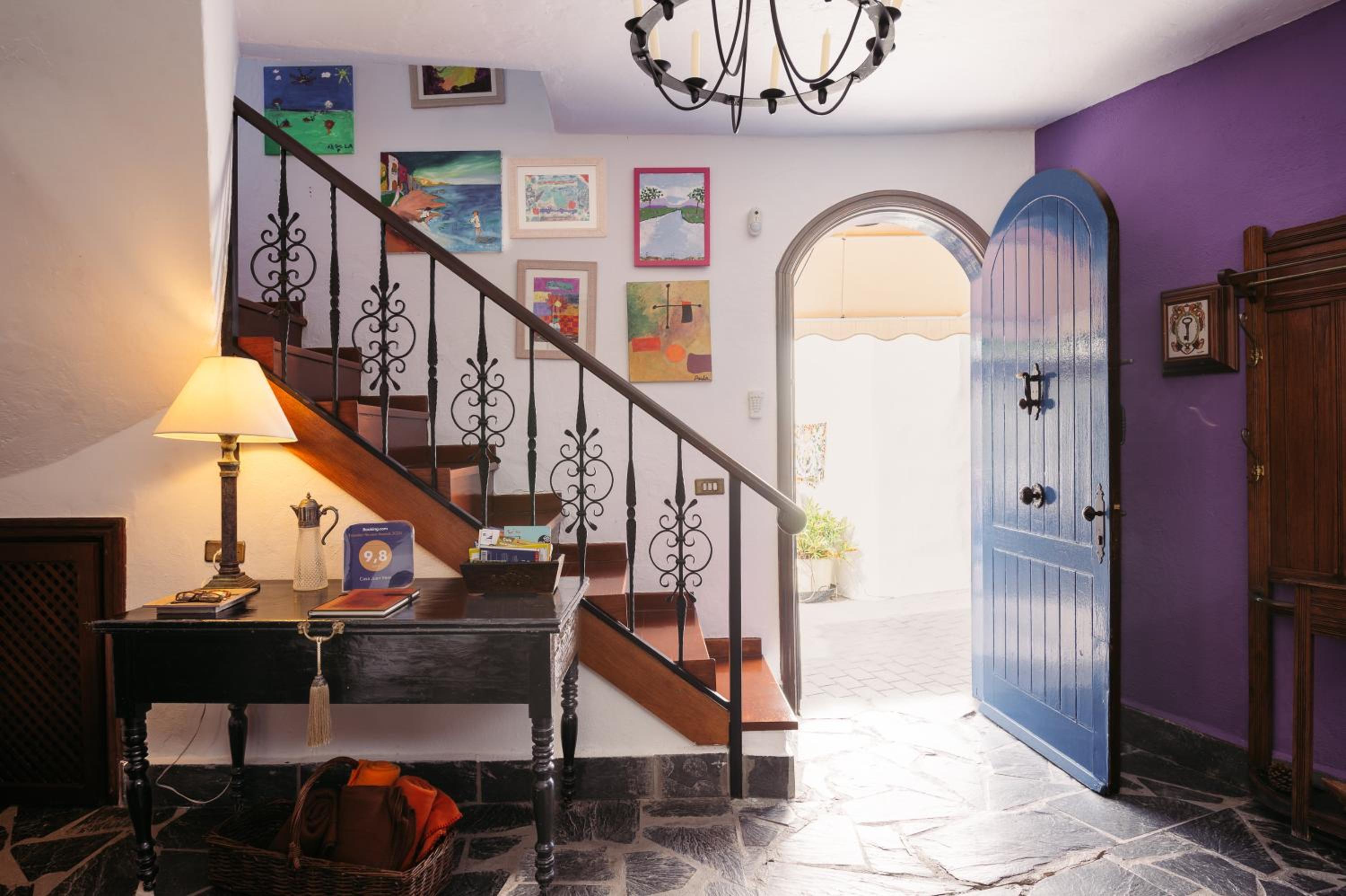 Authentic Canary Style Villa with private pool and garden- Casa Juan Vera