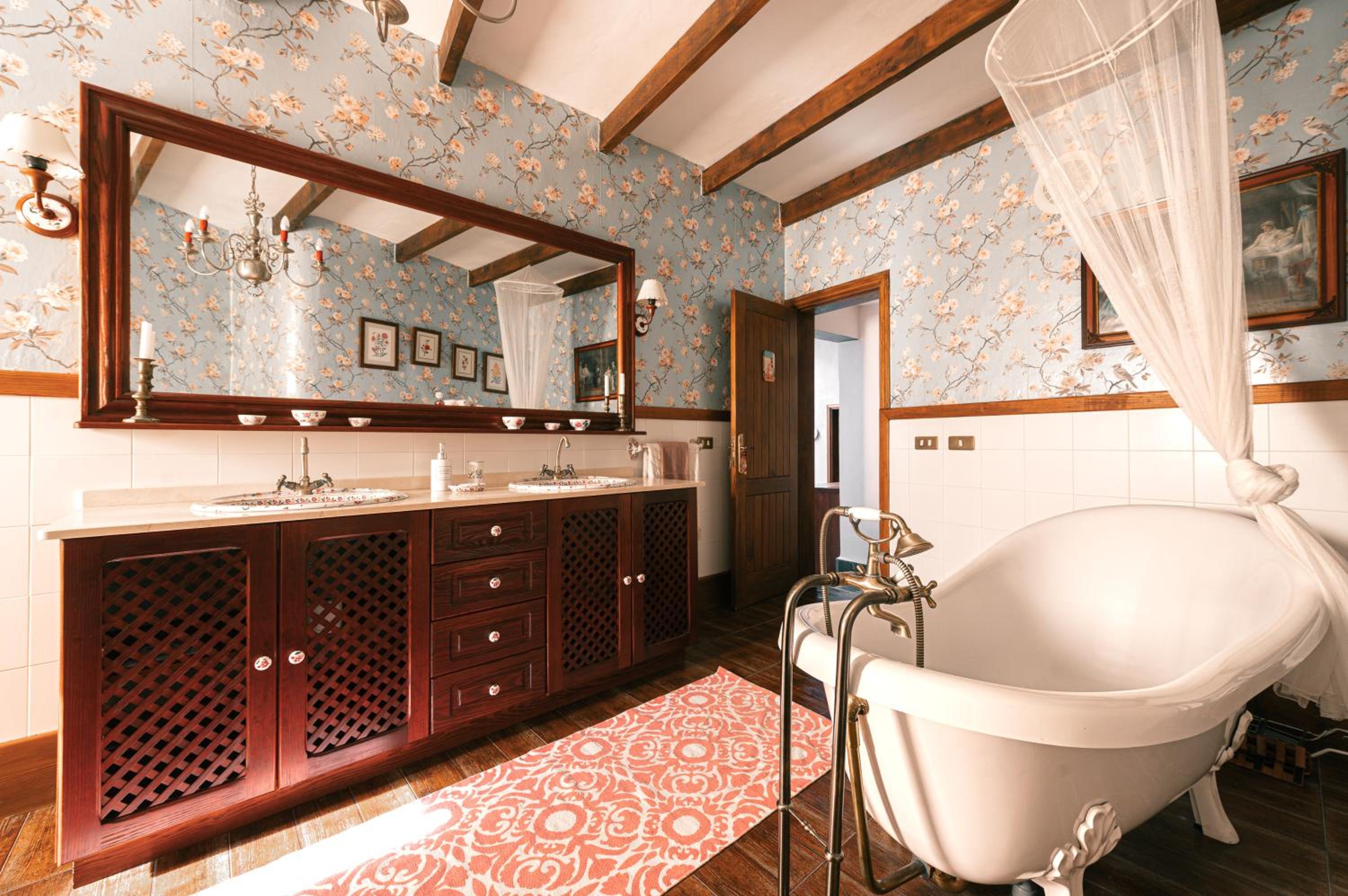 Authentic Canary Style Villa with private pool and garden- Casa Juan Vera