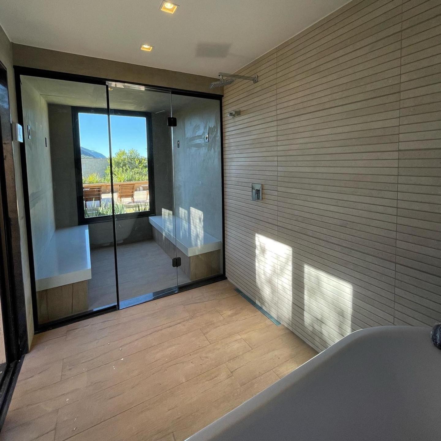 Casa 08 Monte Boa Vista - Piscina Privativa, Sauna e Ofurô de Imersão