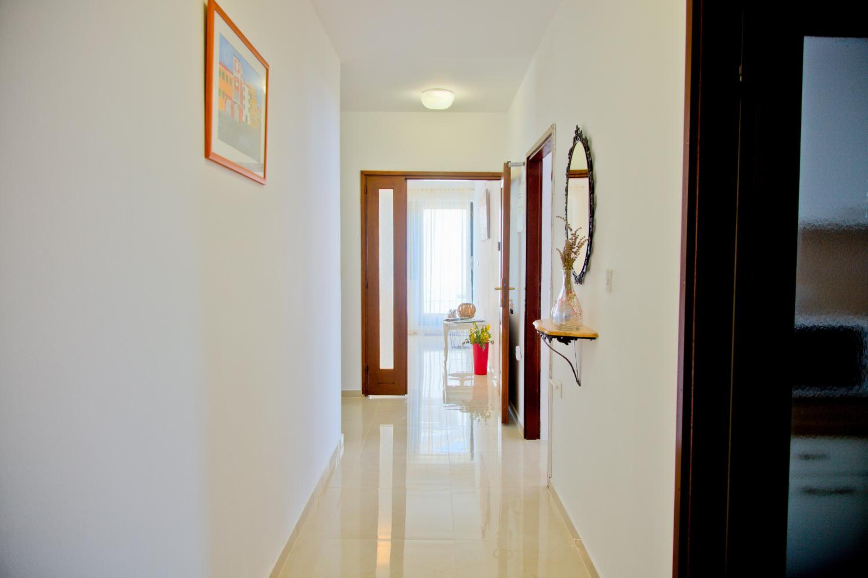 Apartment Karolina - green oasis with free parking