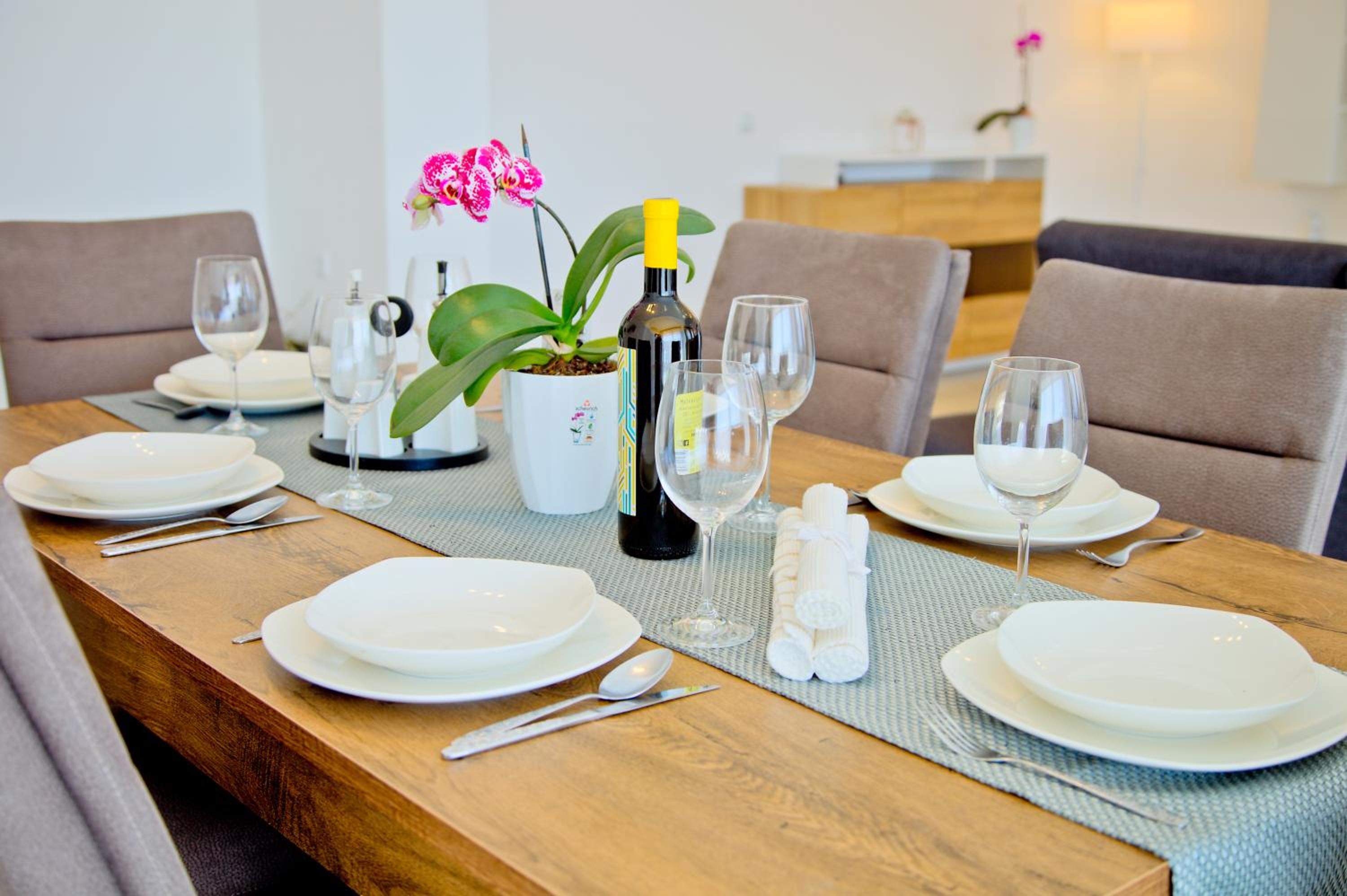 Apartment Karolina - green oasis with free parking