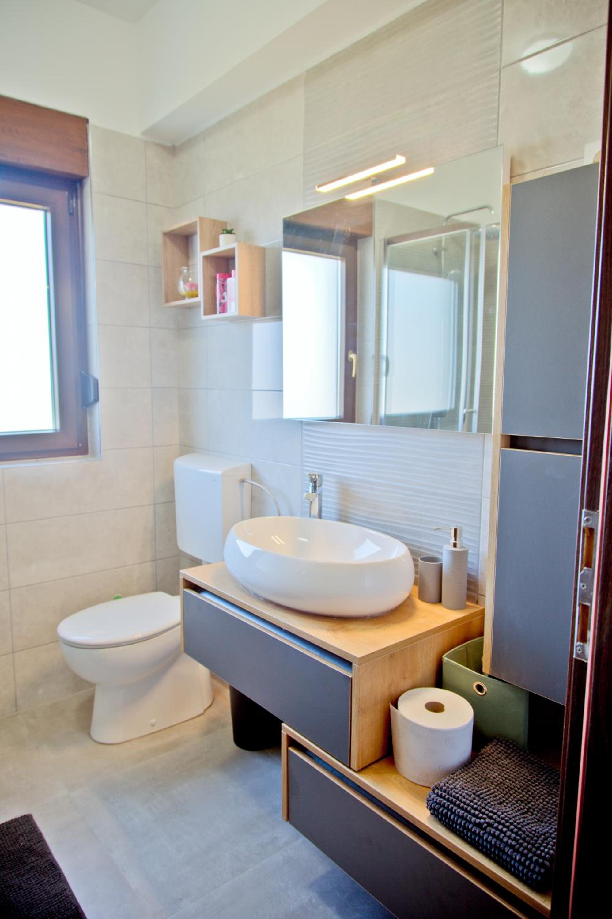 Apartment Karolina - green oasis with free parking