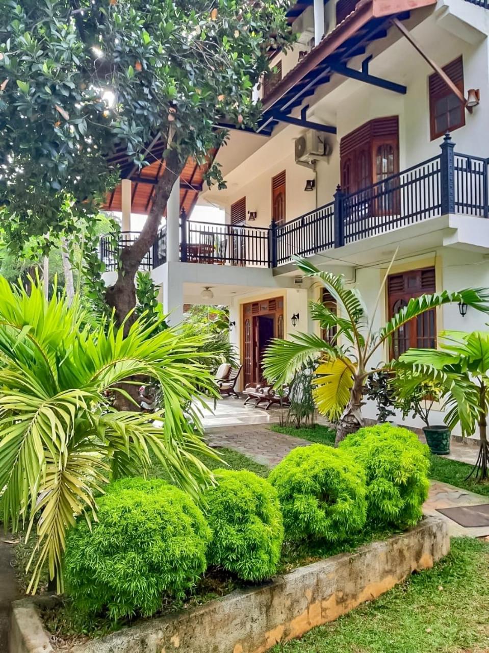 Marathona Tourist Resort - Anuradhapura