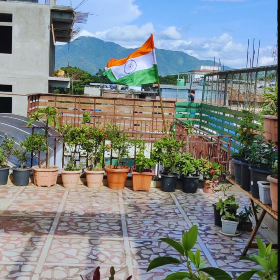Iranyai Homestay