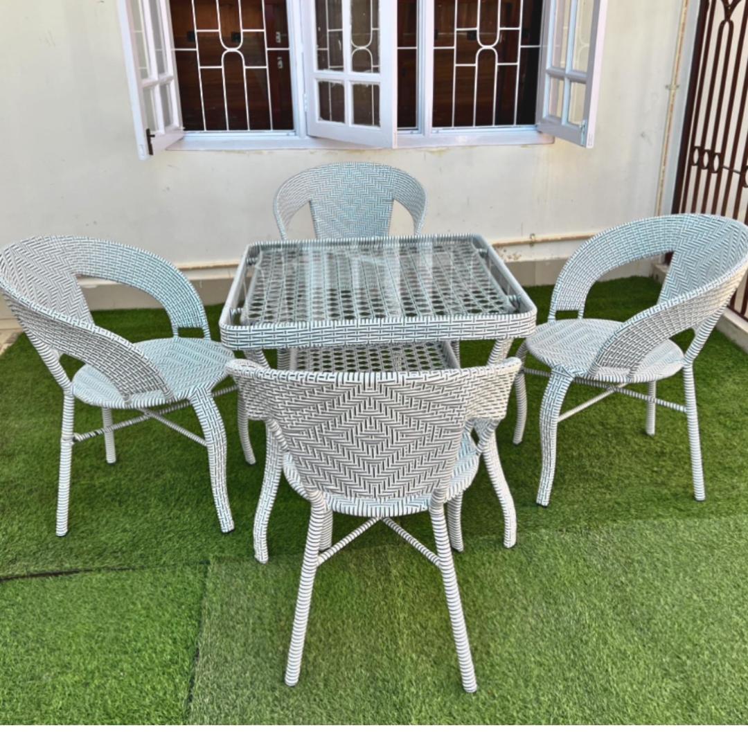 Iranyai Homestay