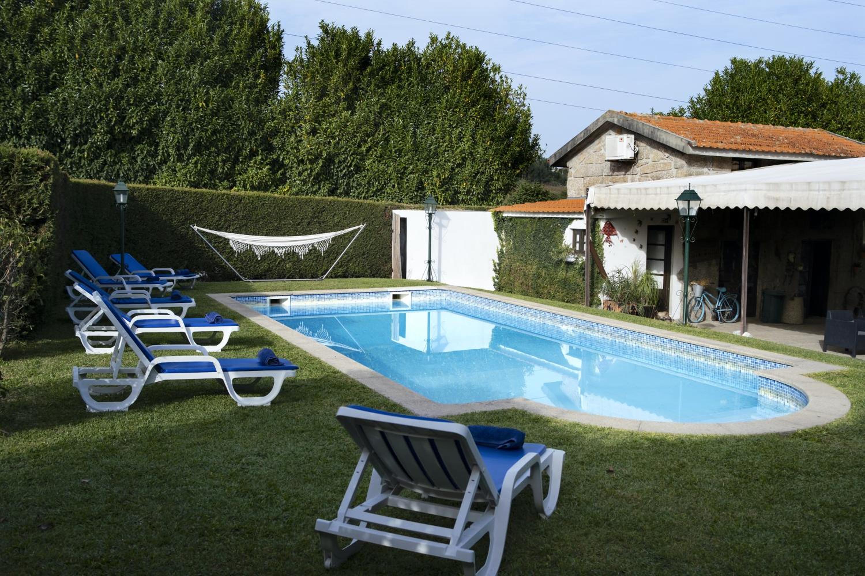 Spacious villa with private pool in Penafiel view 5