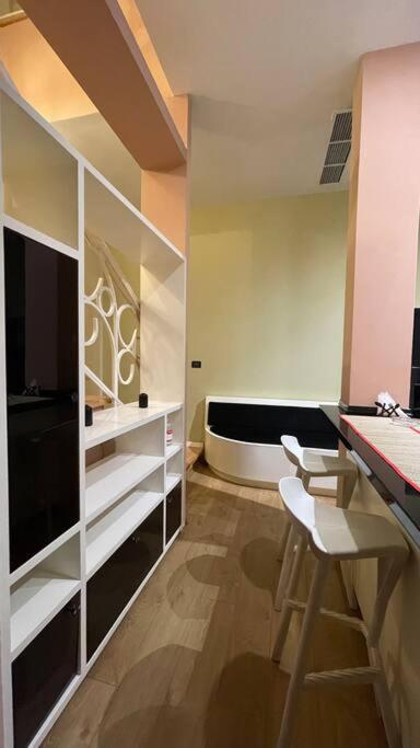 60° Bs BLLOK~City Center Comfort*