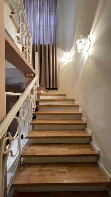 60° Bs BLLOK~City Center Comfort*