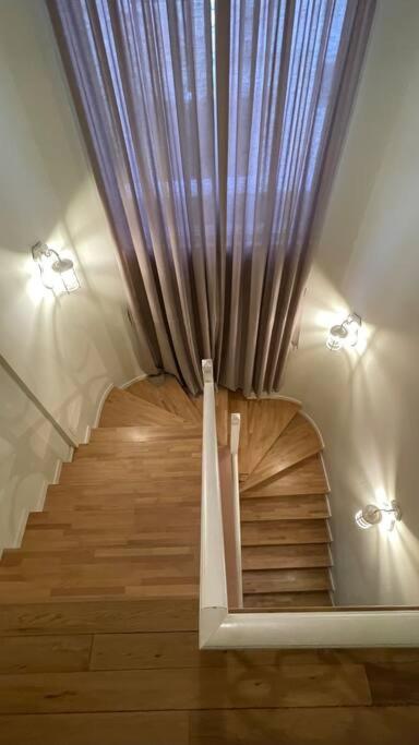 60° Bs BLLOK~City Center Comfort*