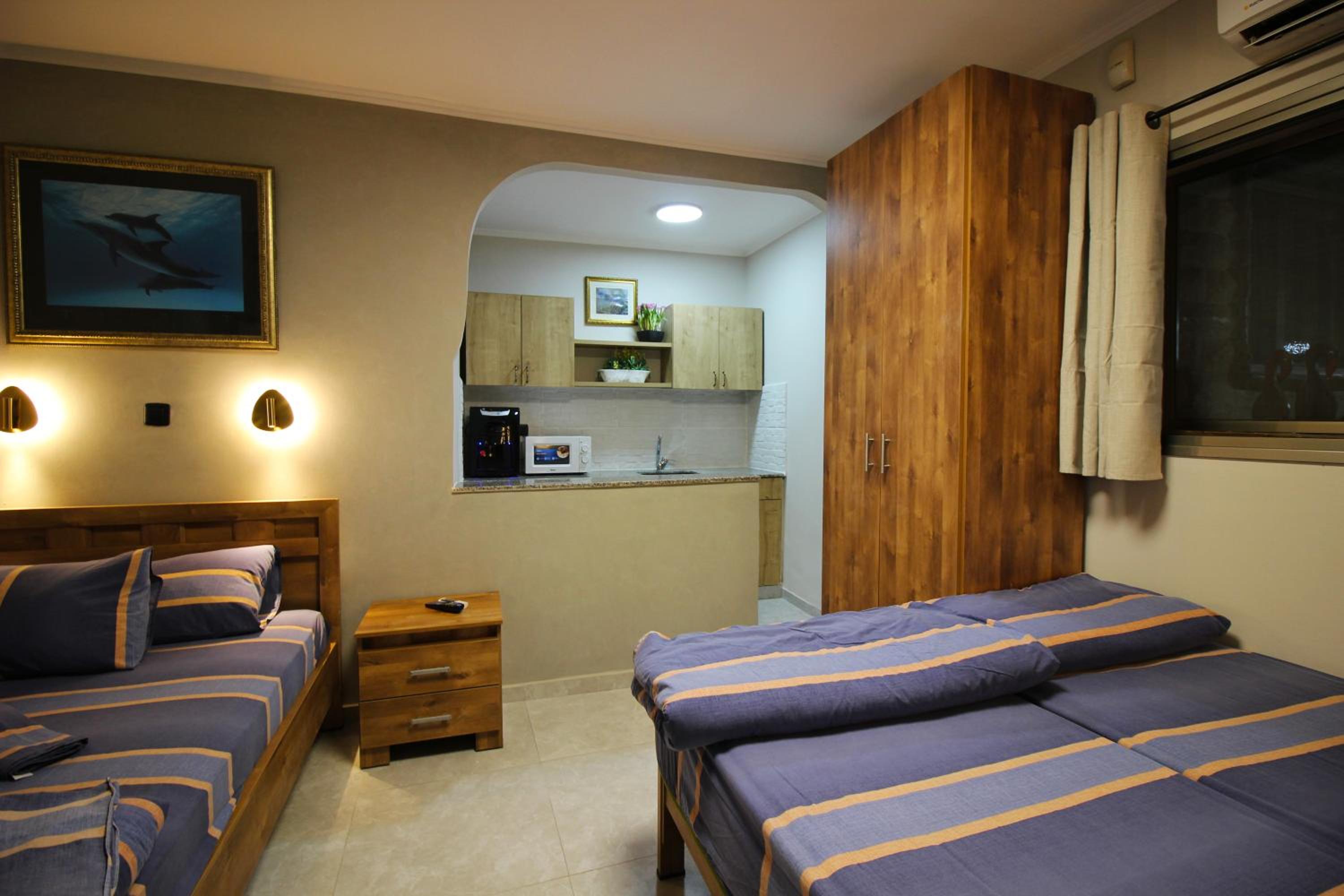 Sunset Inn