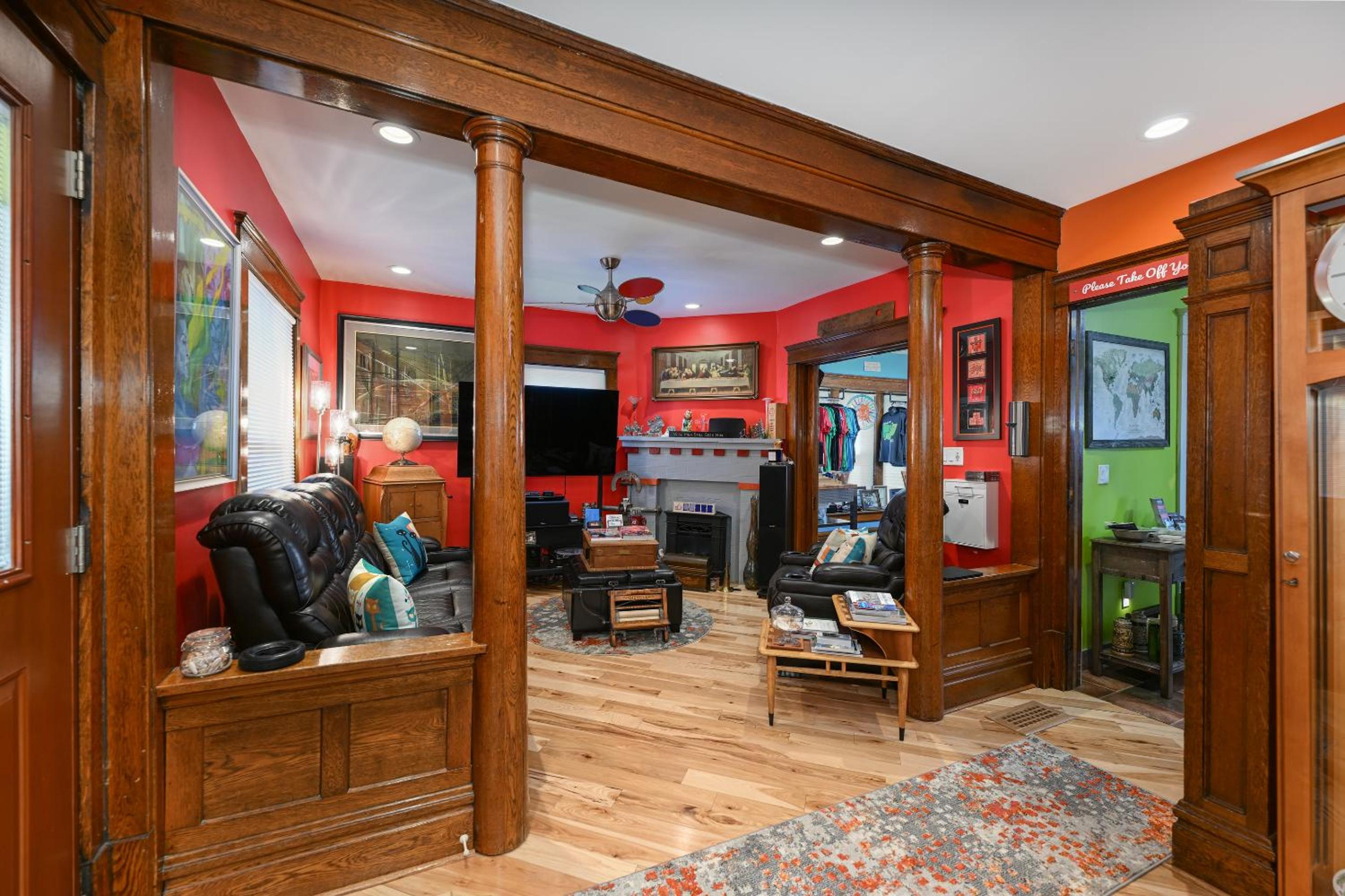 lounge
