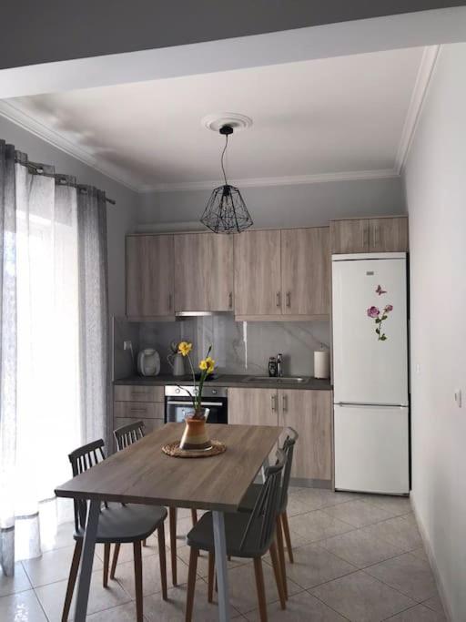 Three Graces in Nafplio photo 4