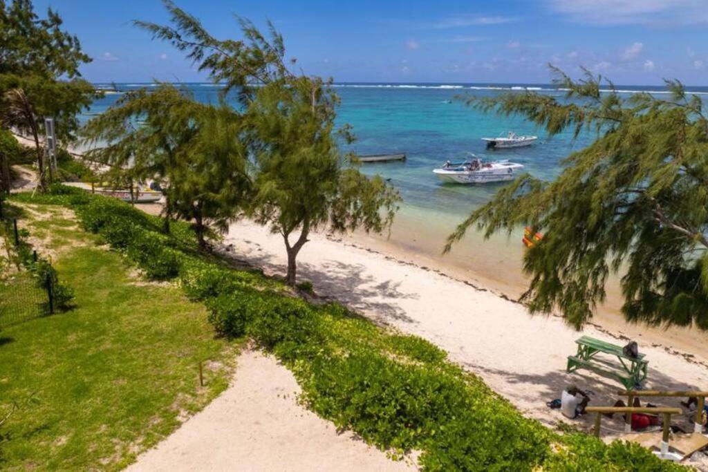 Exclusive beachfront penthouse