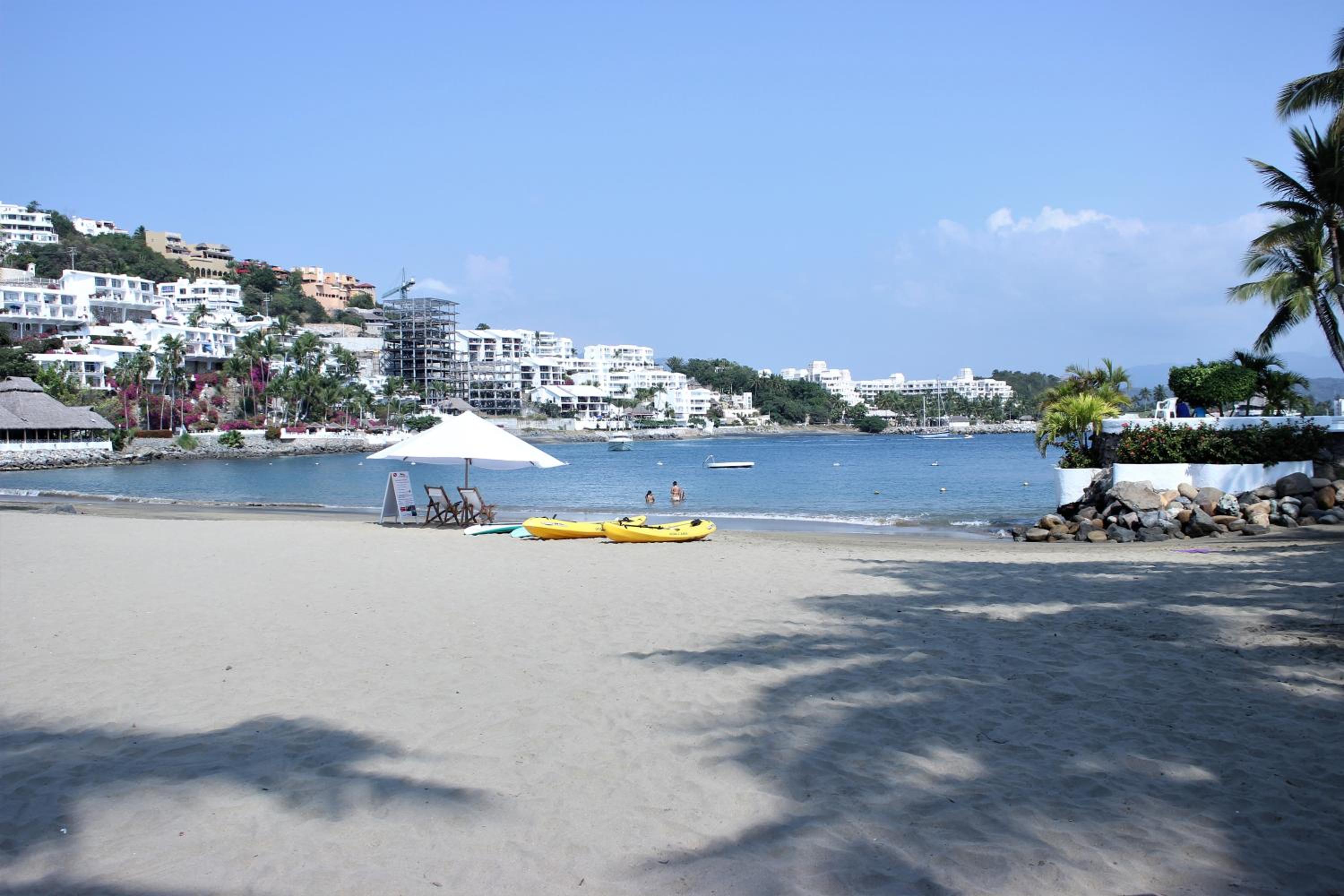 Hotel Condo in Puerto las Hadas - Image 1