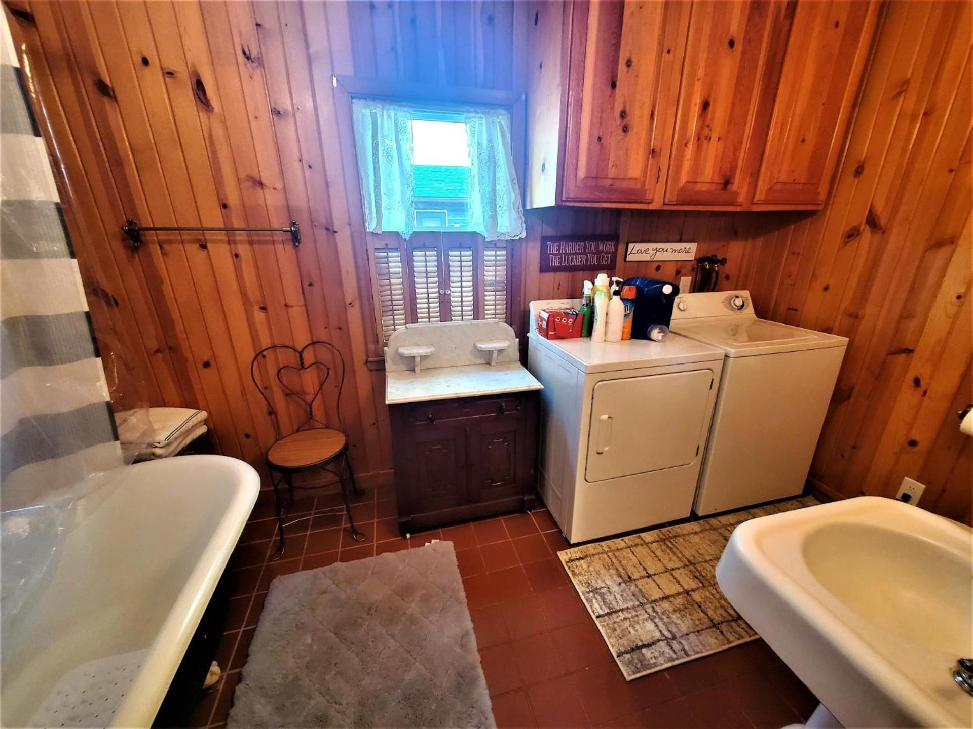 Classic West Lake Okoboji Estate w/ Guest House + Sand Beach