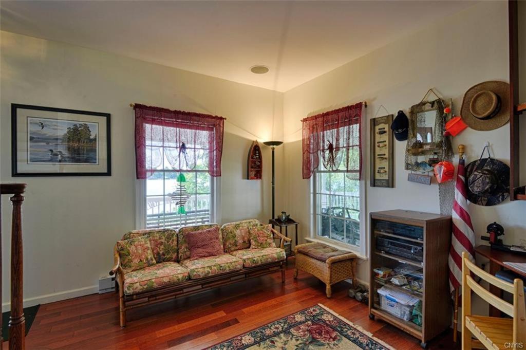 Whiskey River Cottages formerly Seaway Slips - Property Image 37