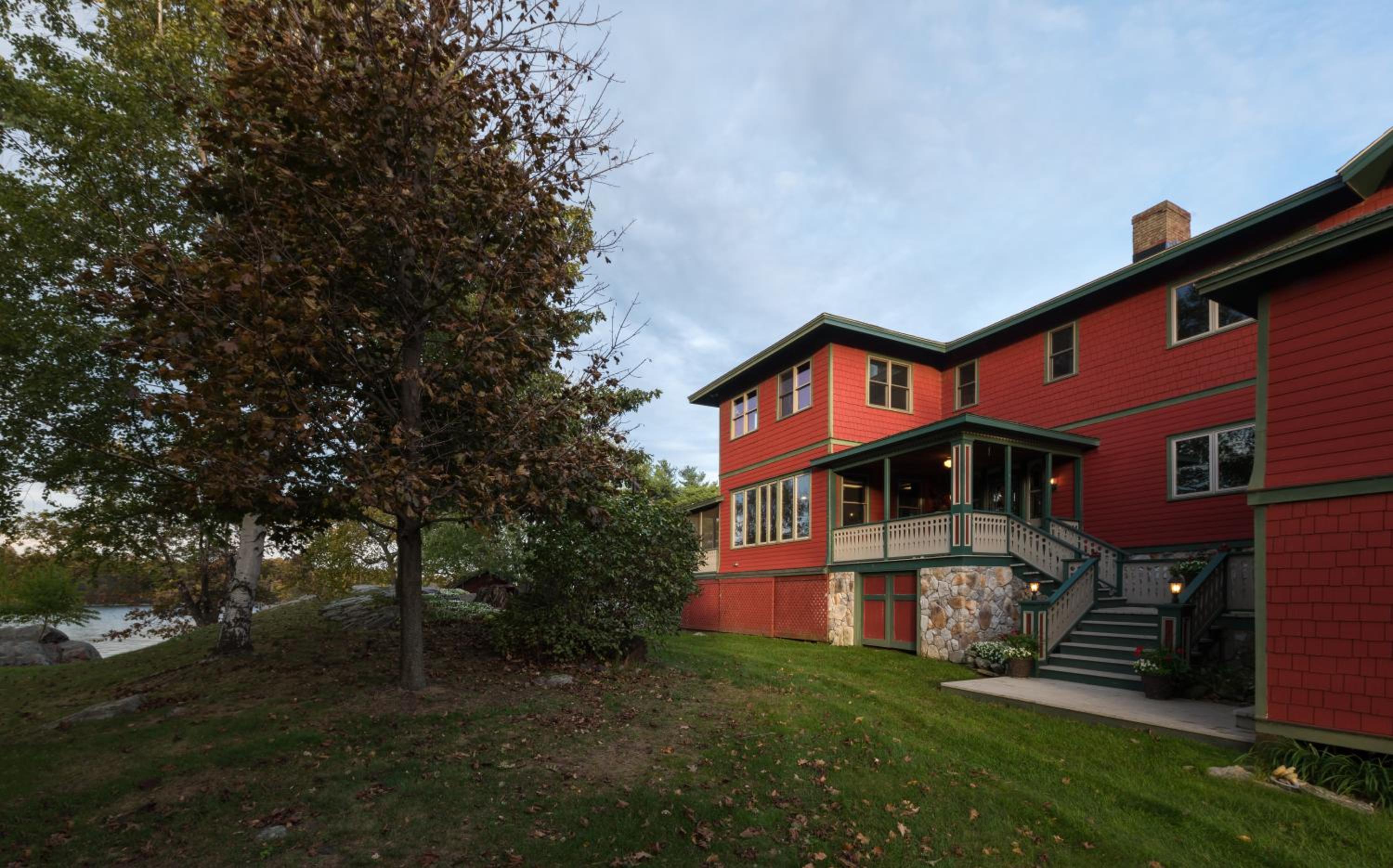 Whiskey River Cottages formerly Seaway Slips - Property Image 65