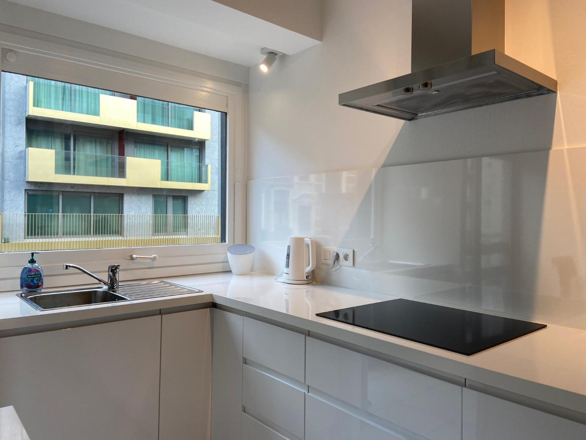 WeLoveOostende - Newly renovated large apartment 150m from the beach - Including bed sheets and final clea-ning