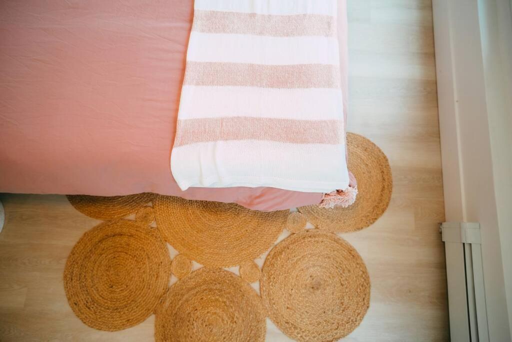 Chic Cozy Retreat - 2BR - Stunning North End Views