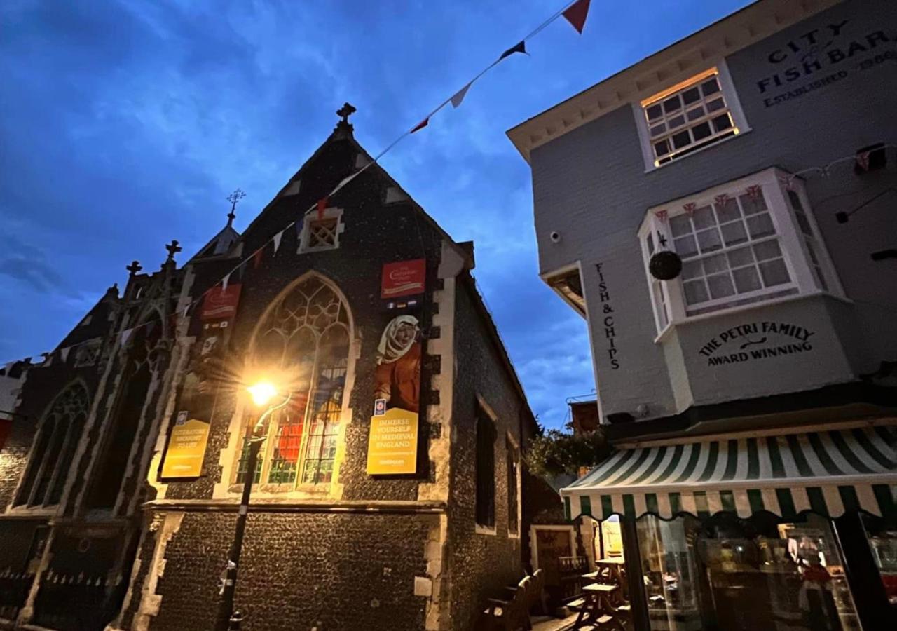 Photo 44