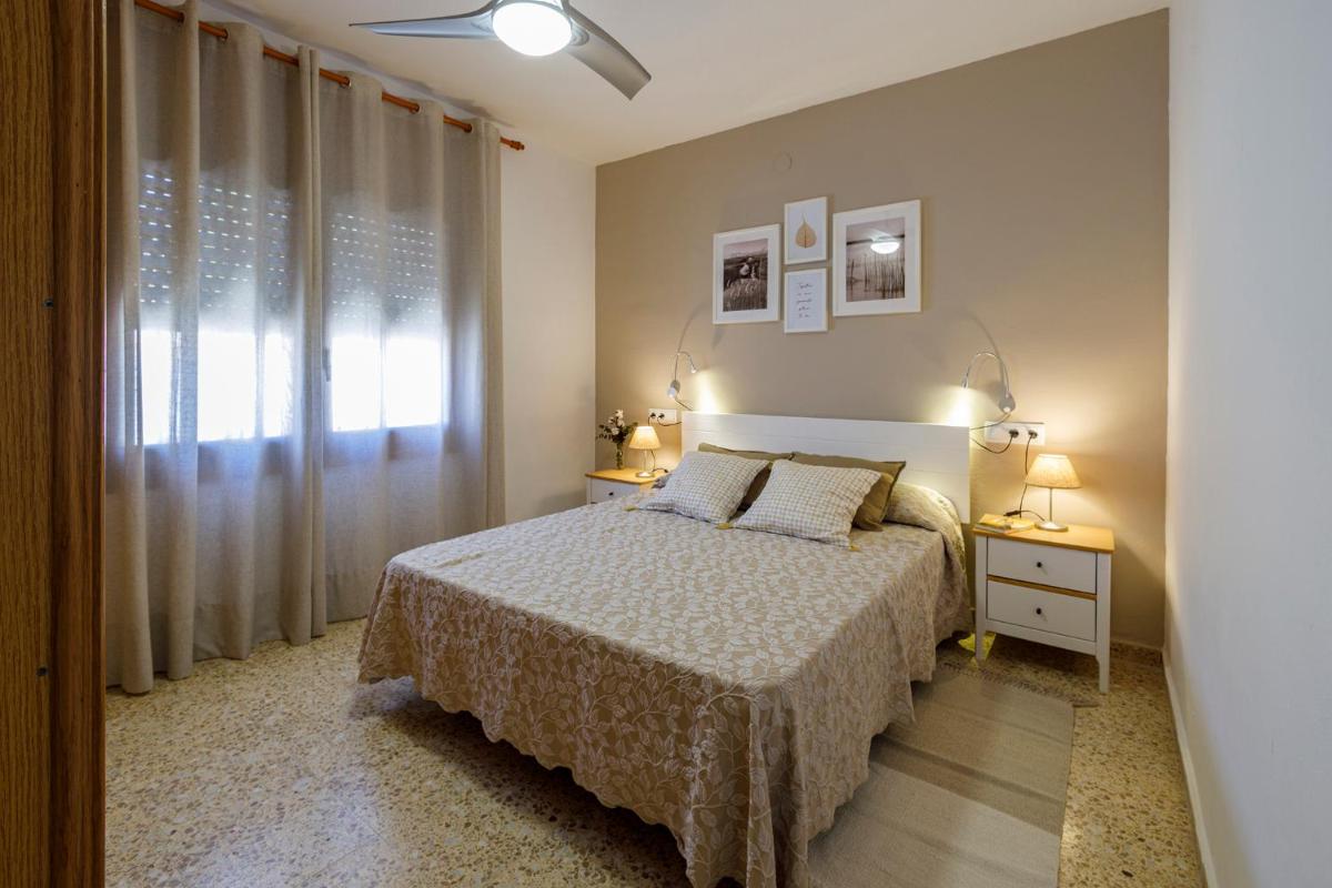 Apartamentos Maruja Roig 1 Playa Sur view 2