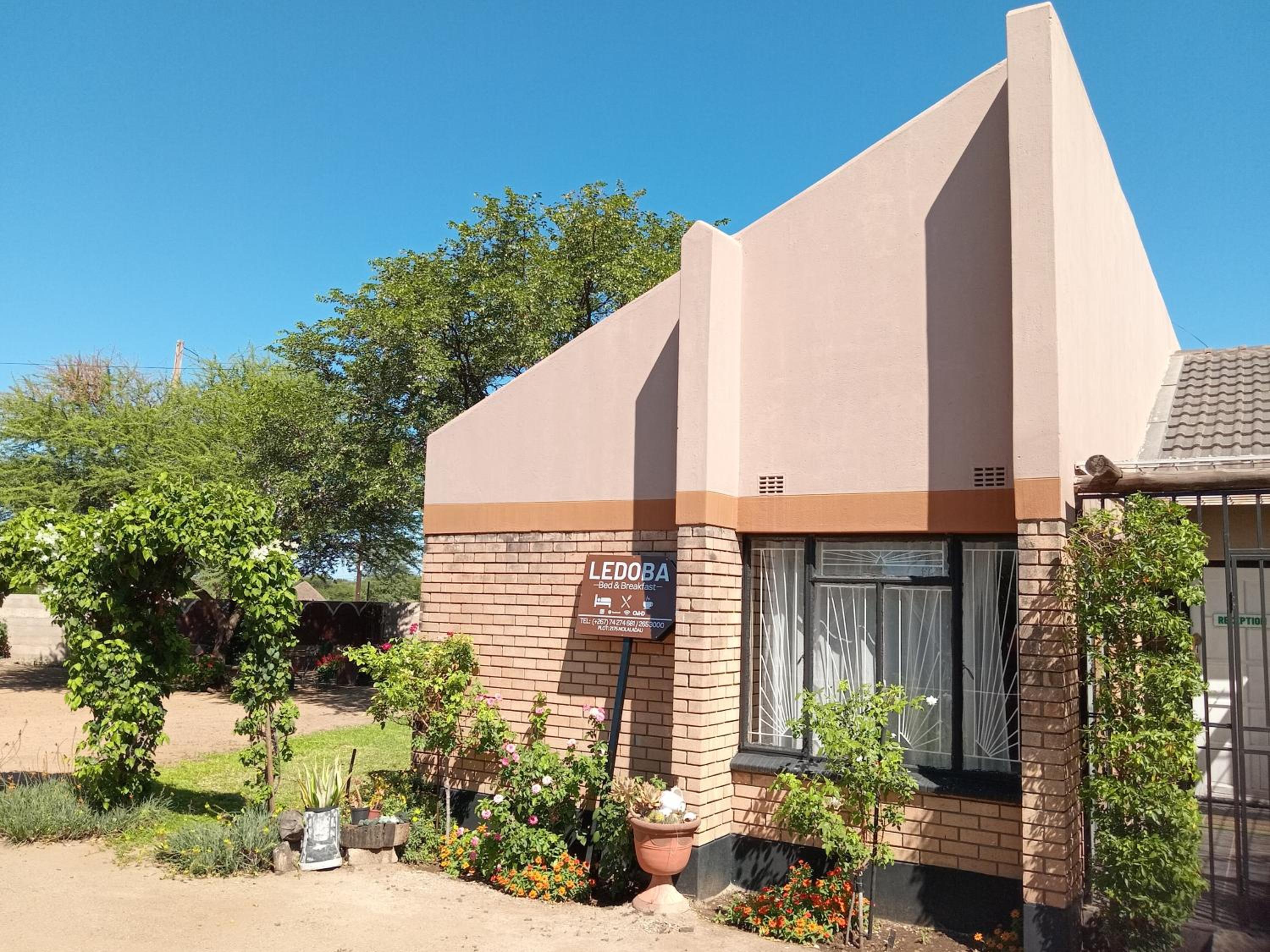 Ledoba Bed & Breakfast