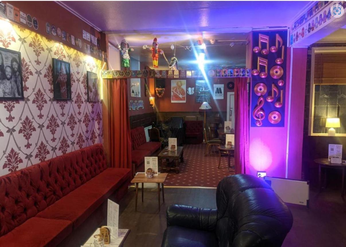 lounge