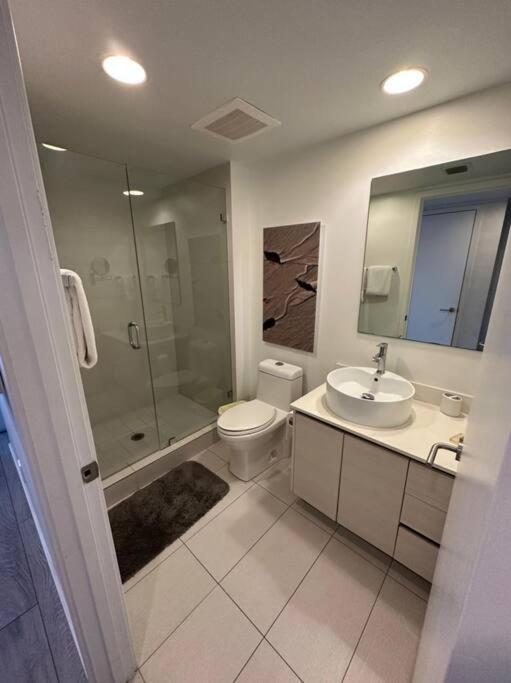 Amplio Studio en hotel Beachwalk Resort Miami view 3