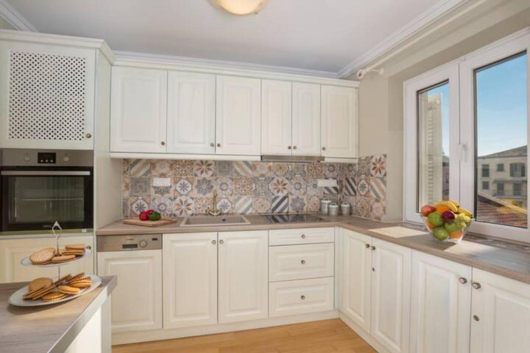 Alexandras Downtown Penthouse