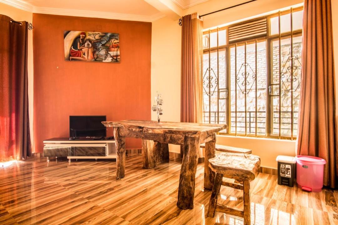 High Ground Villa Ltd