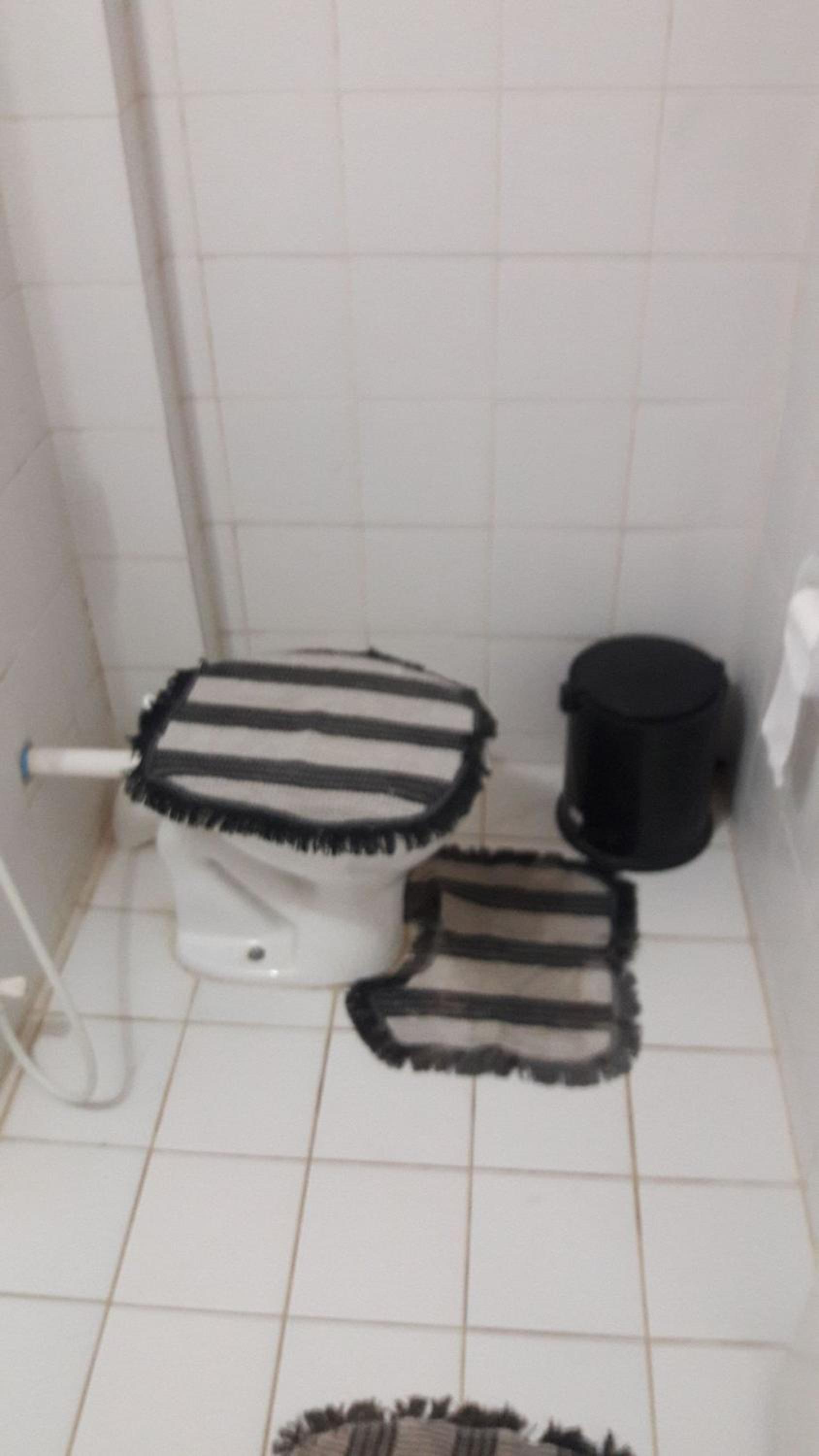 FLATS no Forte a 200m da praia, com 60 m2, 2 quartos com ar condicionado, cozinha completa, área de lazer, WIFI, piscinas, estacionamento, acomodam 8 pesso