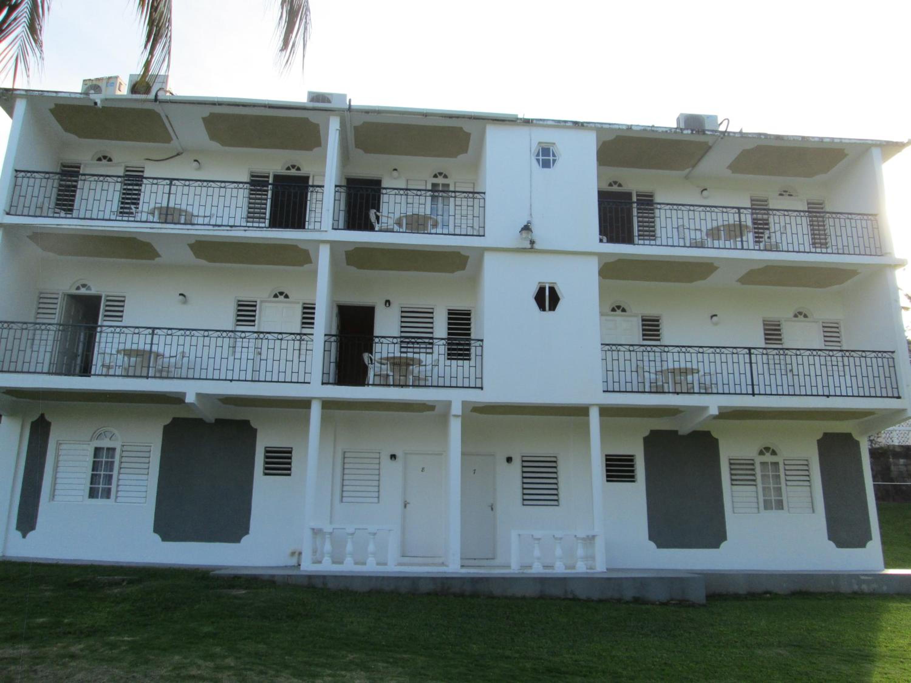 Paradise Inn