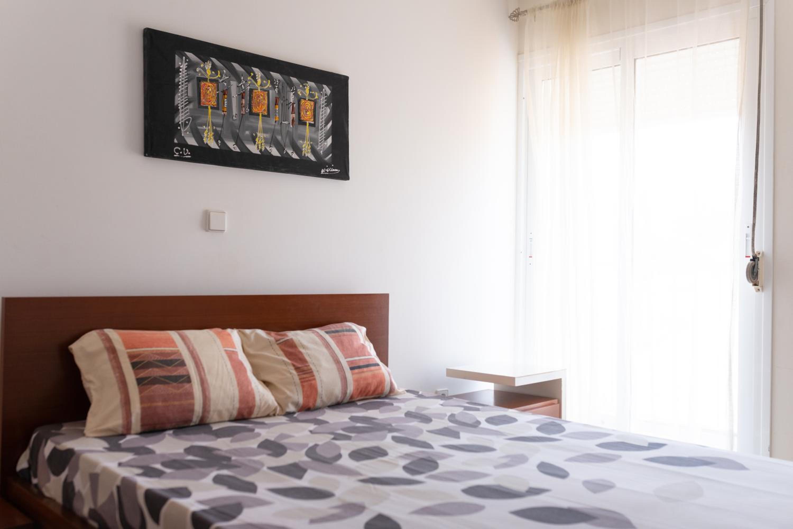 2 bdr cozy beachside apartment, Copacabana - LCGR