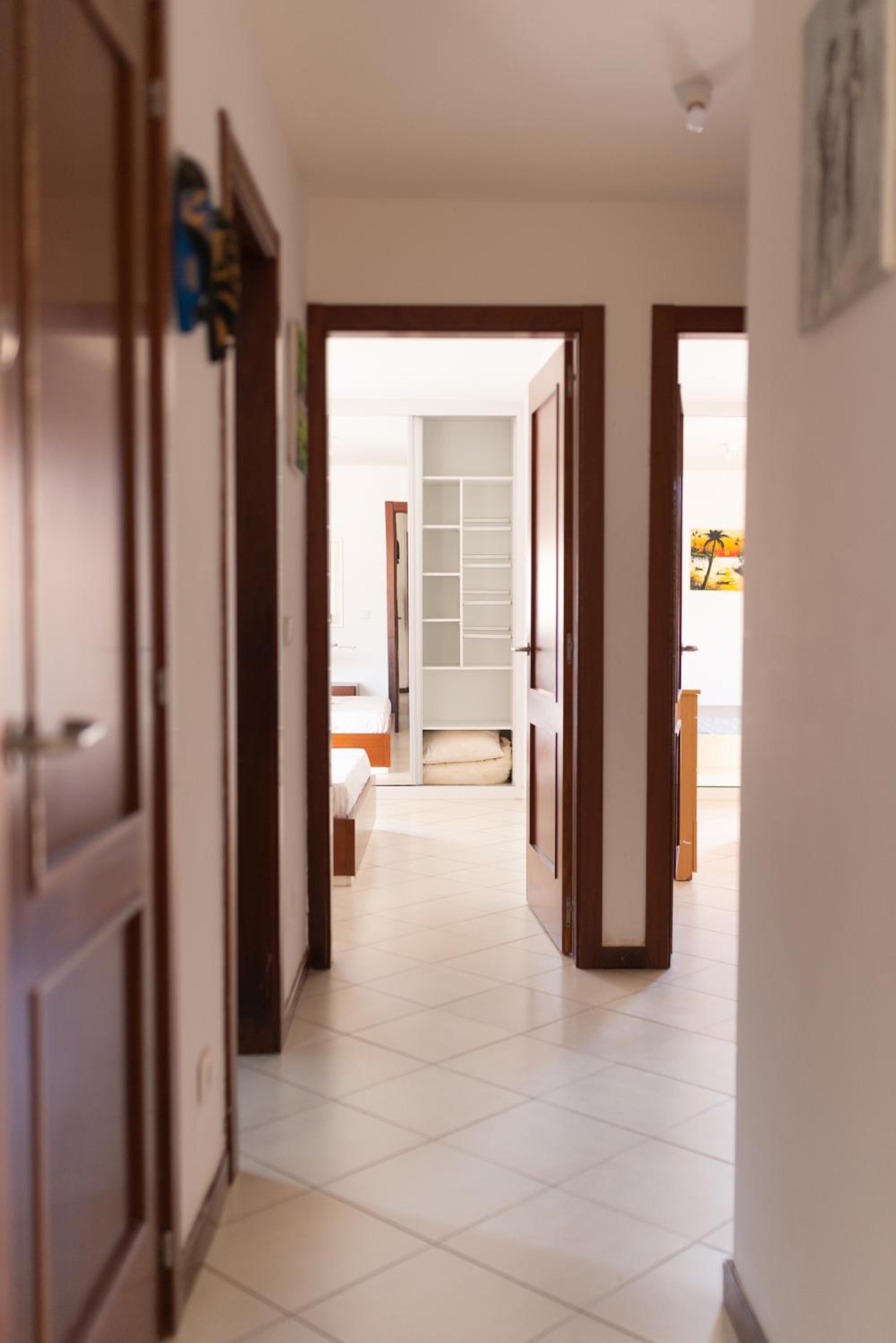 2 bdr cozy beachside apartment, Copacabana - LCGR