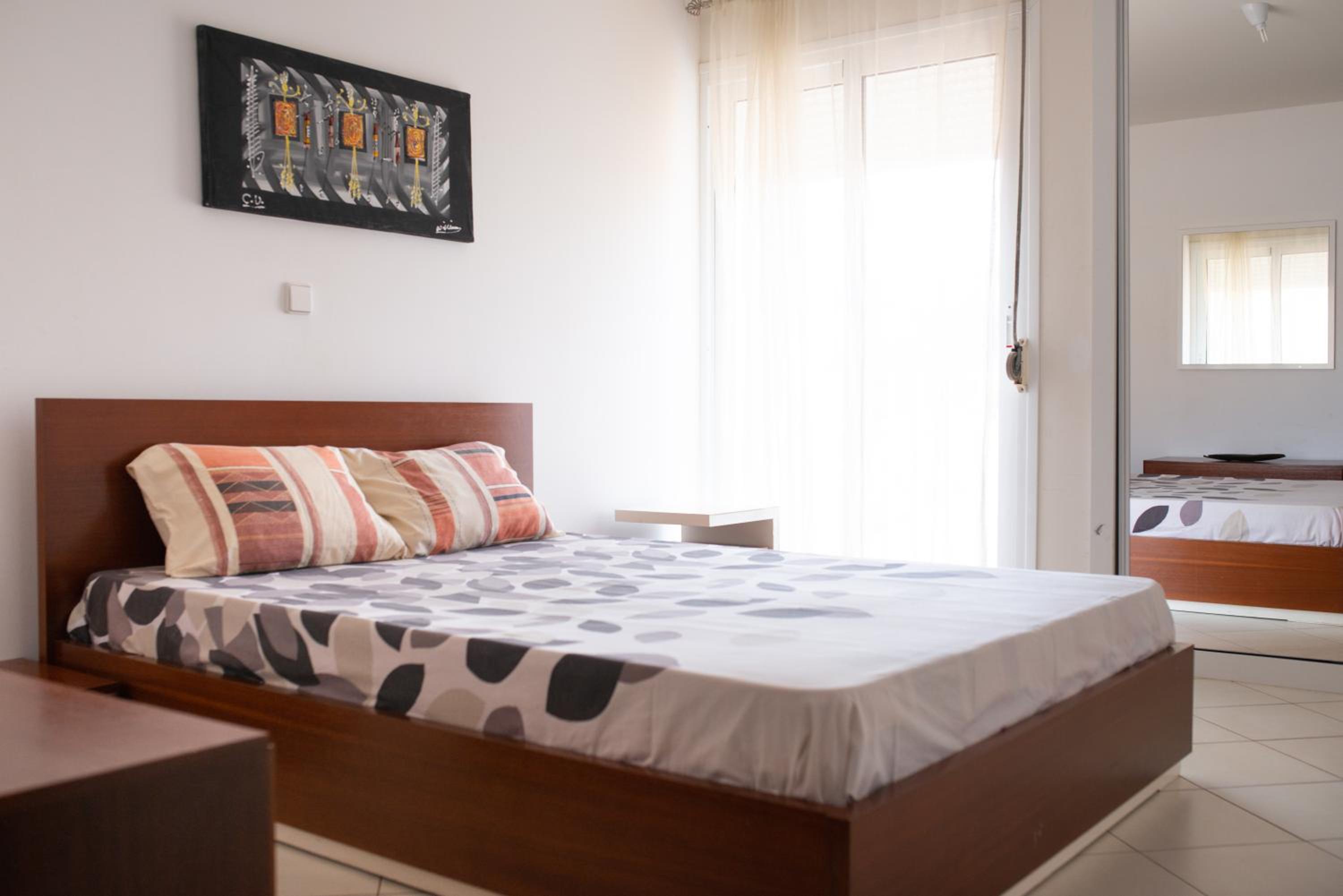2 bdr cozy beachside apartment, Copacabana - LCGR