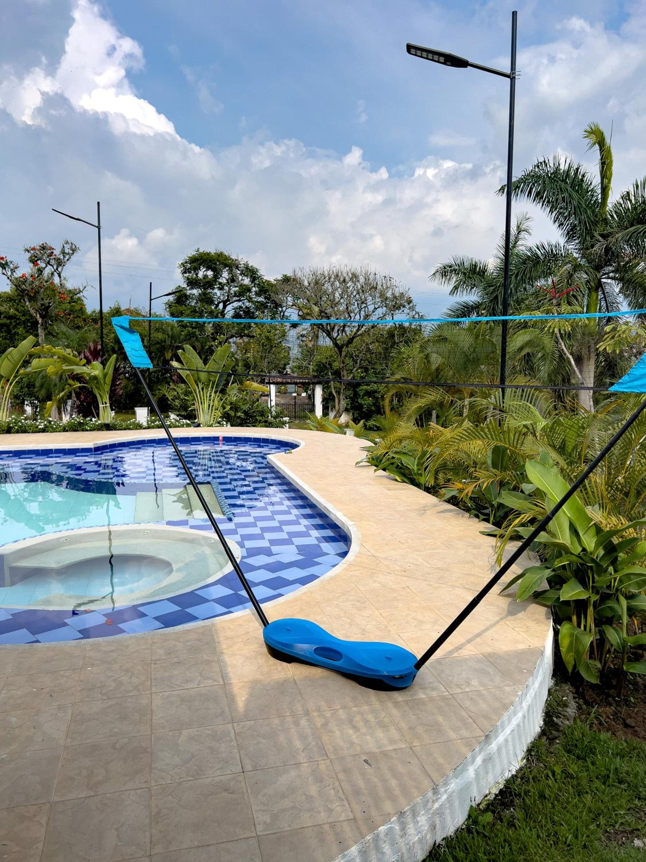 Estudia y trabaja sin límites en Hacienda Loretto con Starlink!!