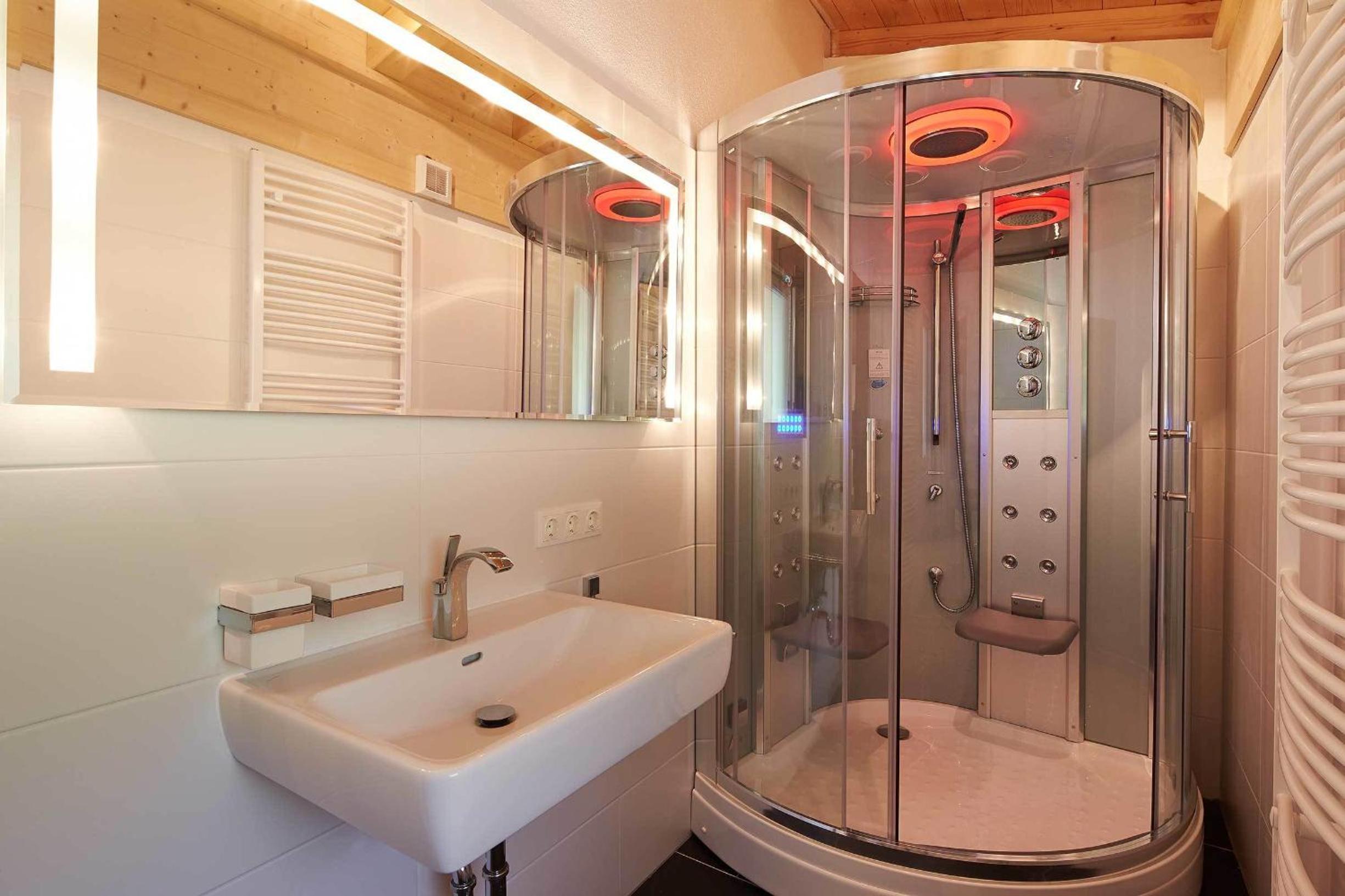Alpen Diamond Penthouse & Apartment