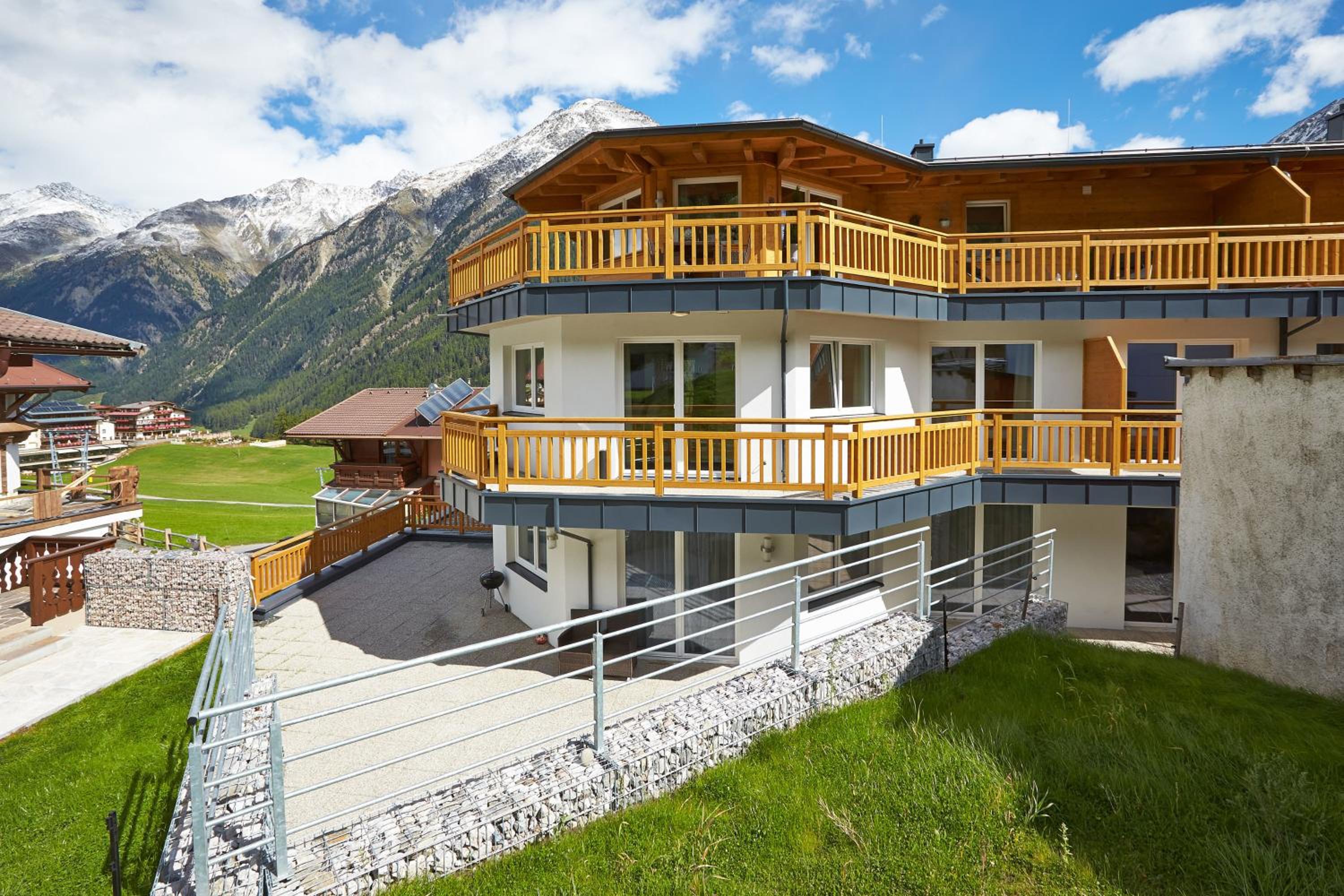 Alpen Diamond Penthouse & Apartment