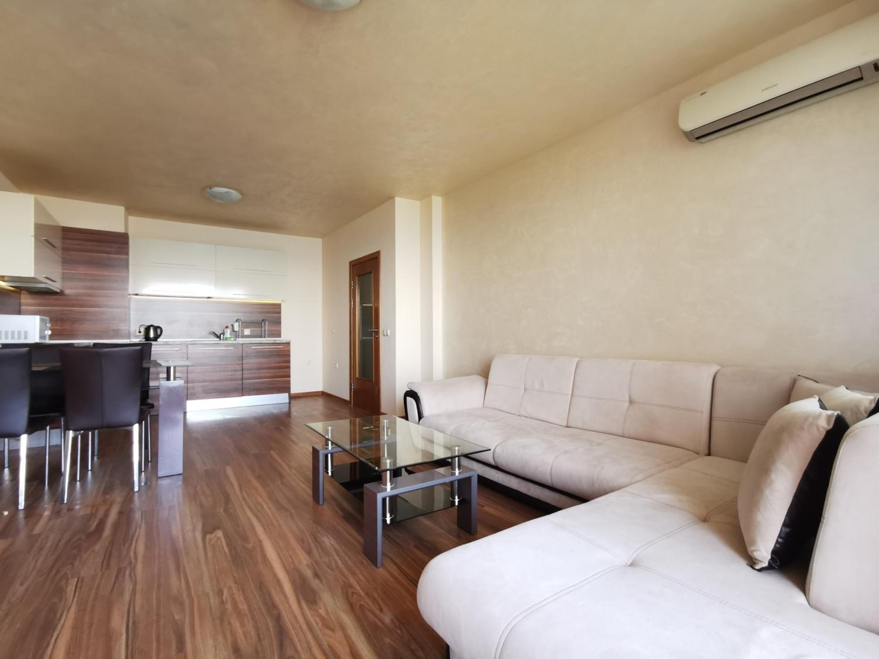 Seaview one bedroom flat