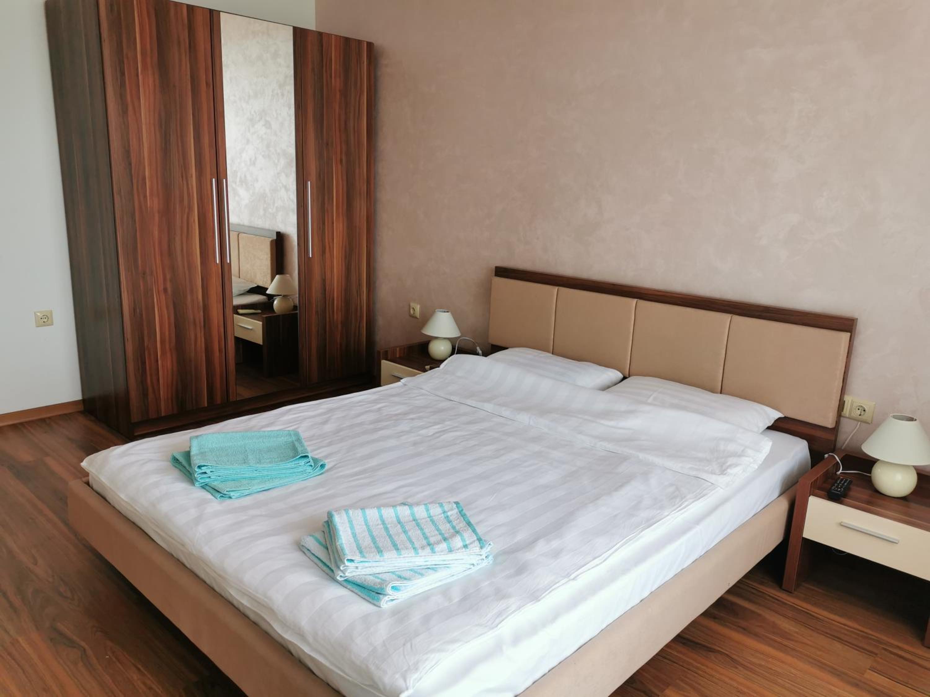Seaview one bedroom flat