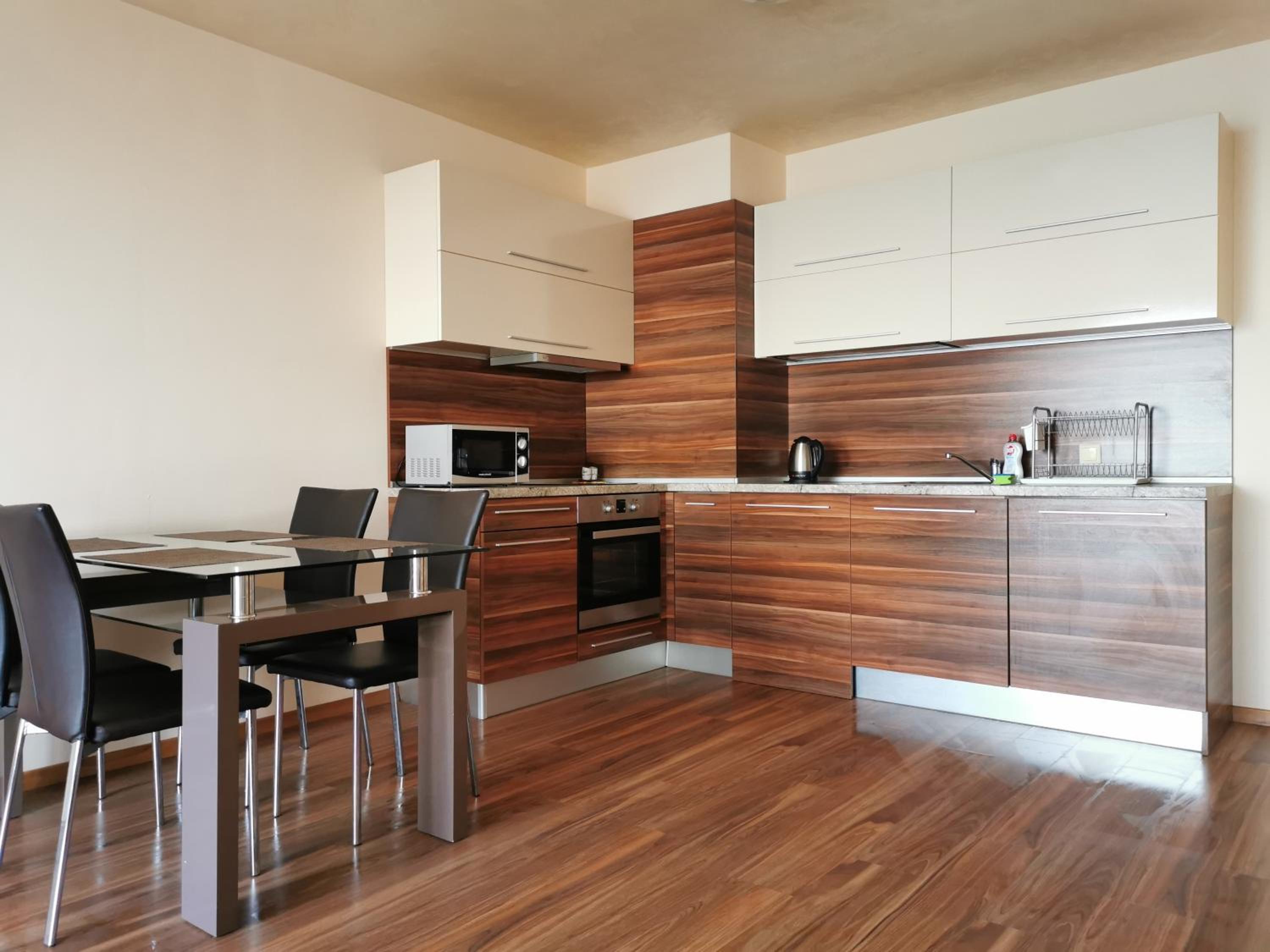 Seaview one bedroom flat