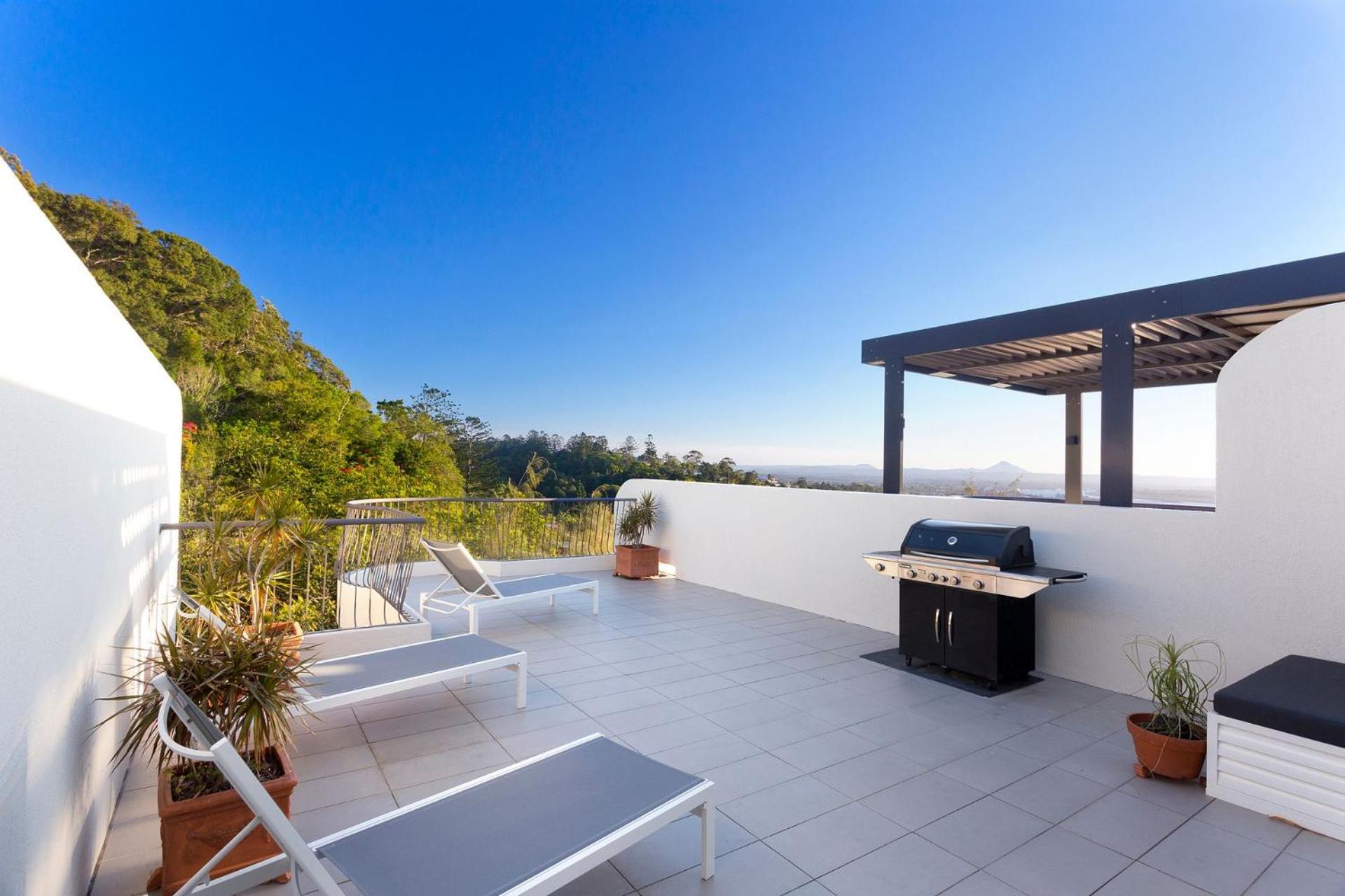 7 72 Panorama 200 Upper Hastings St Little Cove