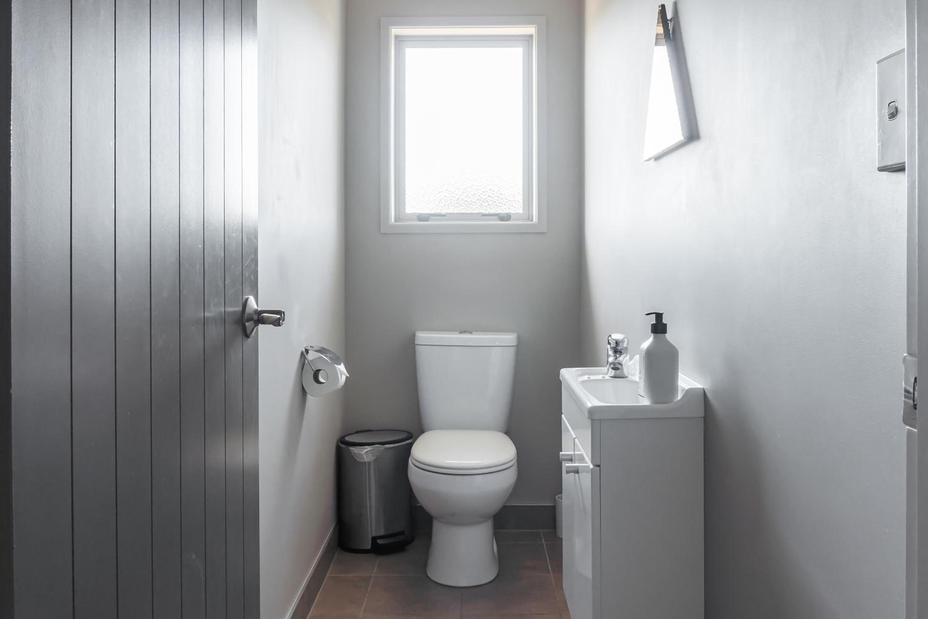 Seagreen Bach Family Comfort and ease view 5