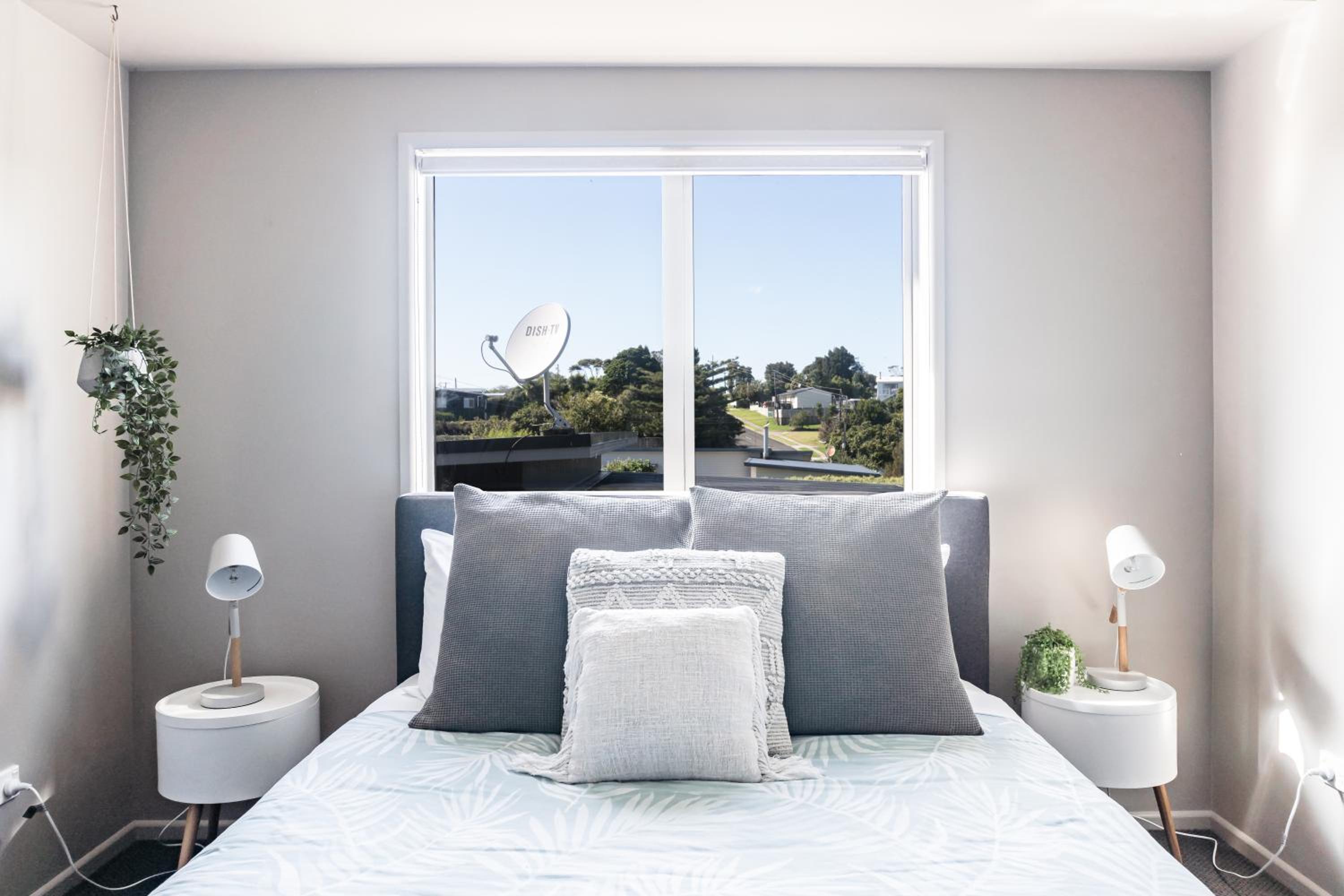 Seagreen Bach Family Comfort and ease view 2