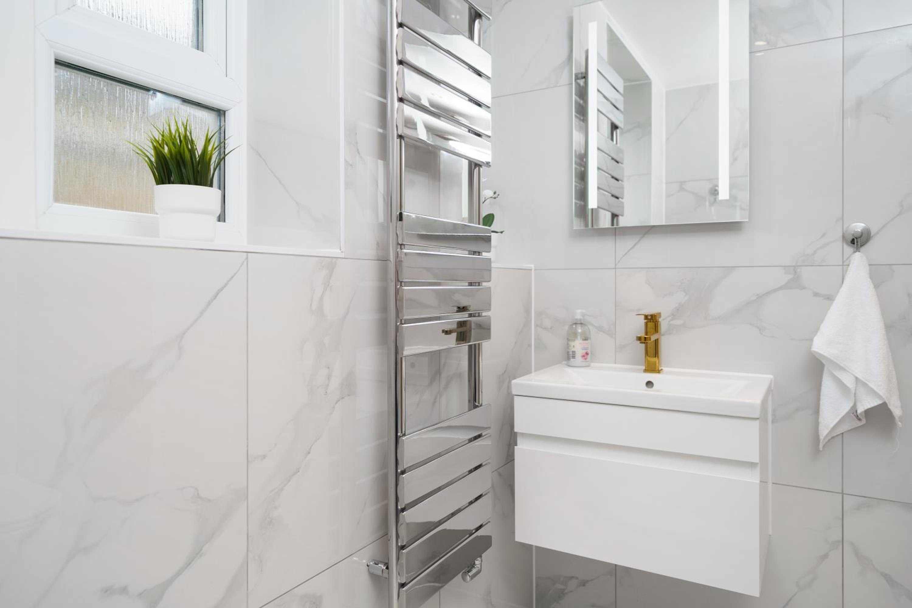 Boutique Flat near O2 & Excel